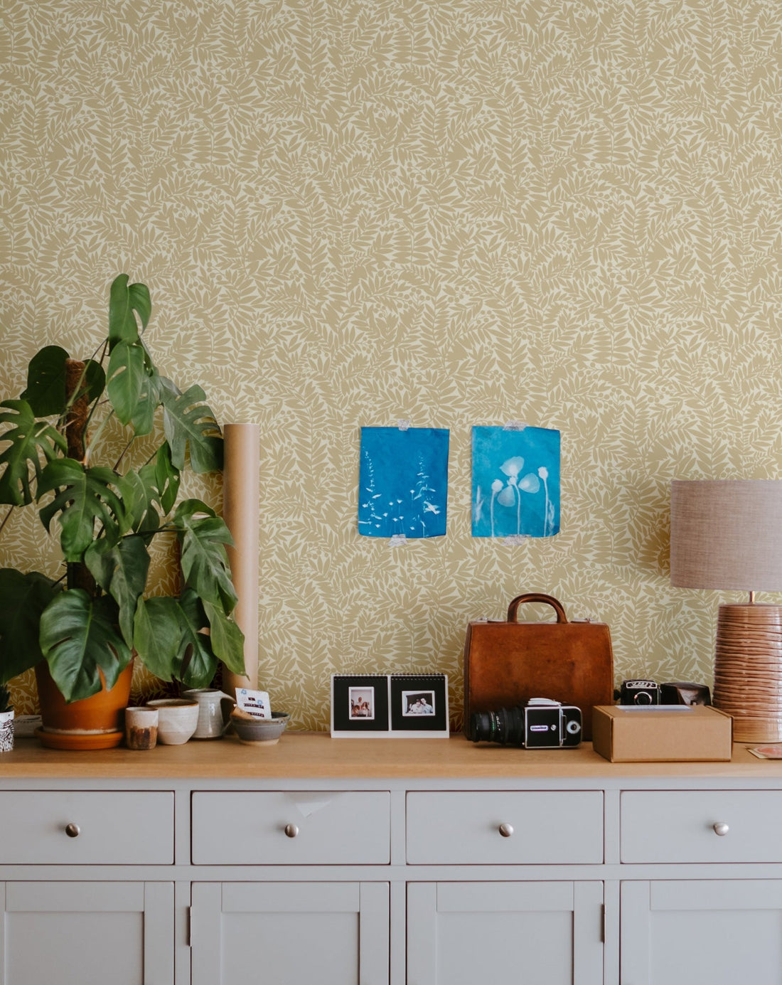 Florence Wallpaper - Beige - Summer Gray
