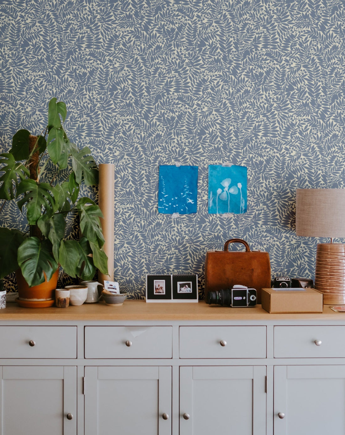 Florence Wallpaper - Blue - Summer Gray
