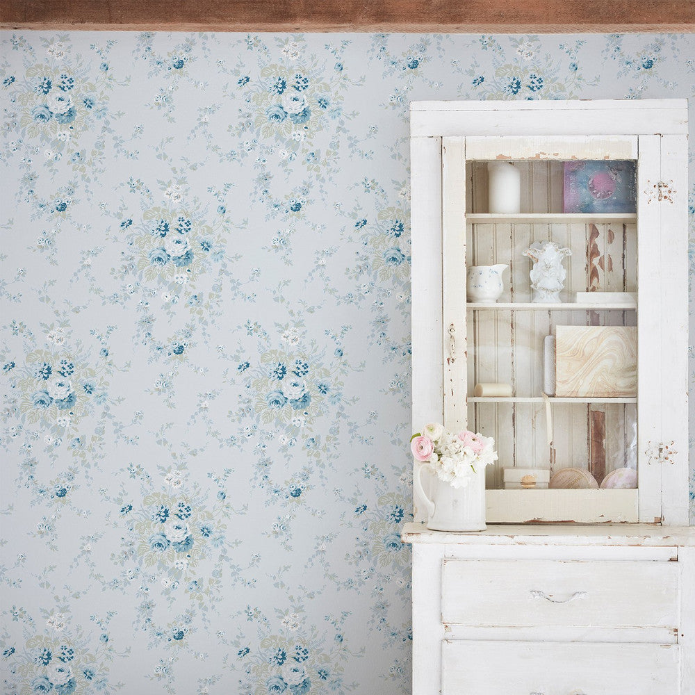 Garden Floral Wallpaper - Soft Blue - Shabby Chic