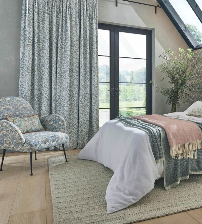 Golden Lily Fabric - Linen/Blush - F1677/03 - Clarke & Clarke