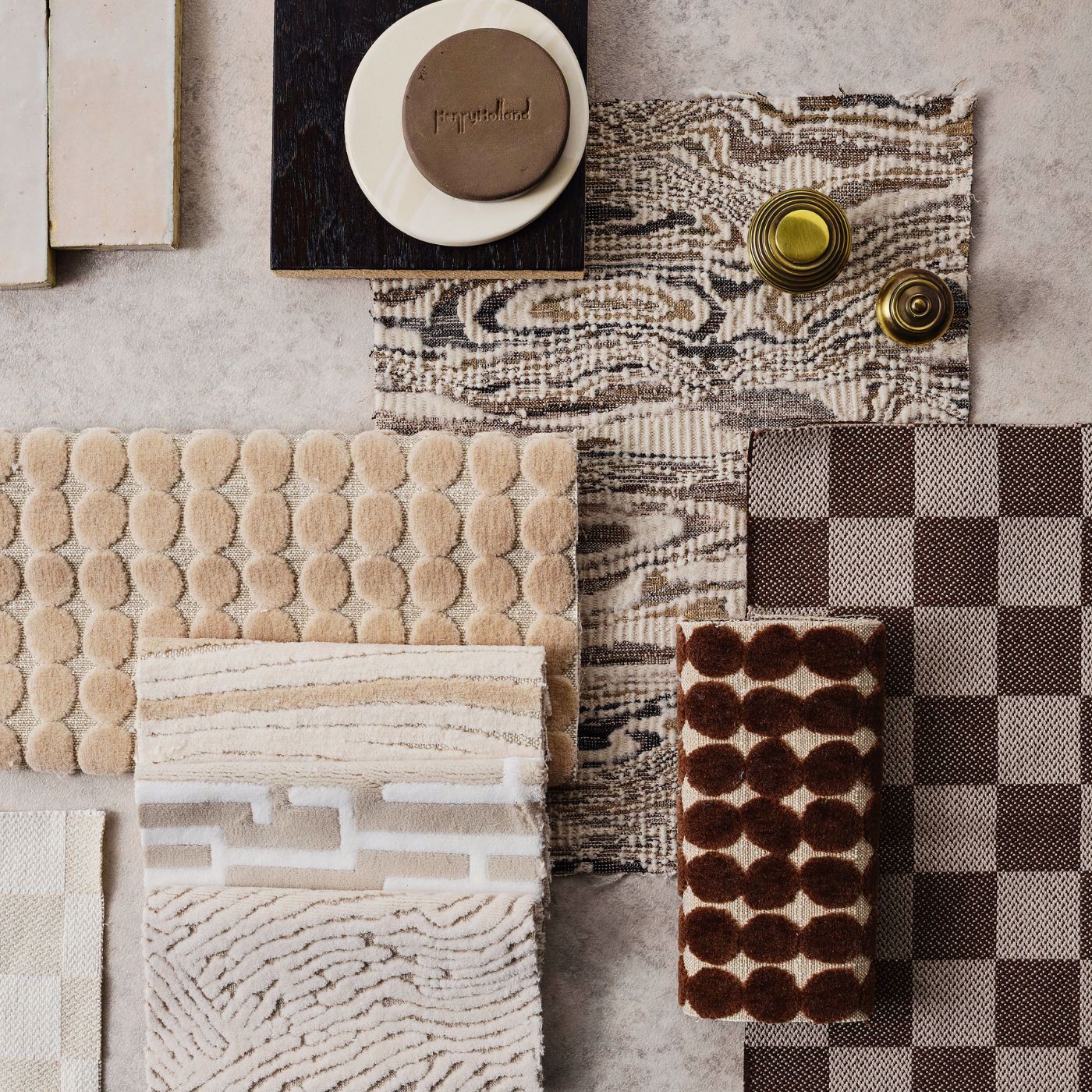 Loopy Spot Fabric - Oatmeal - Harlequin - Henry Holland
