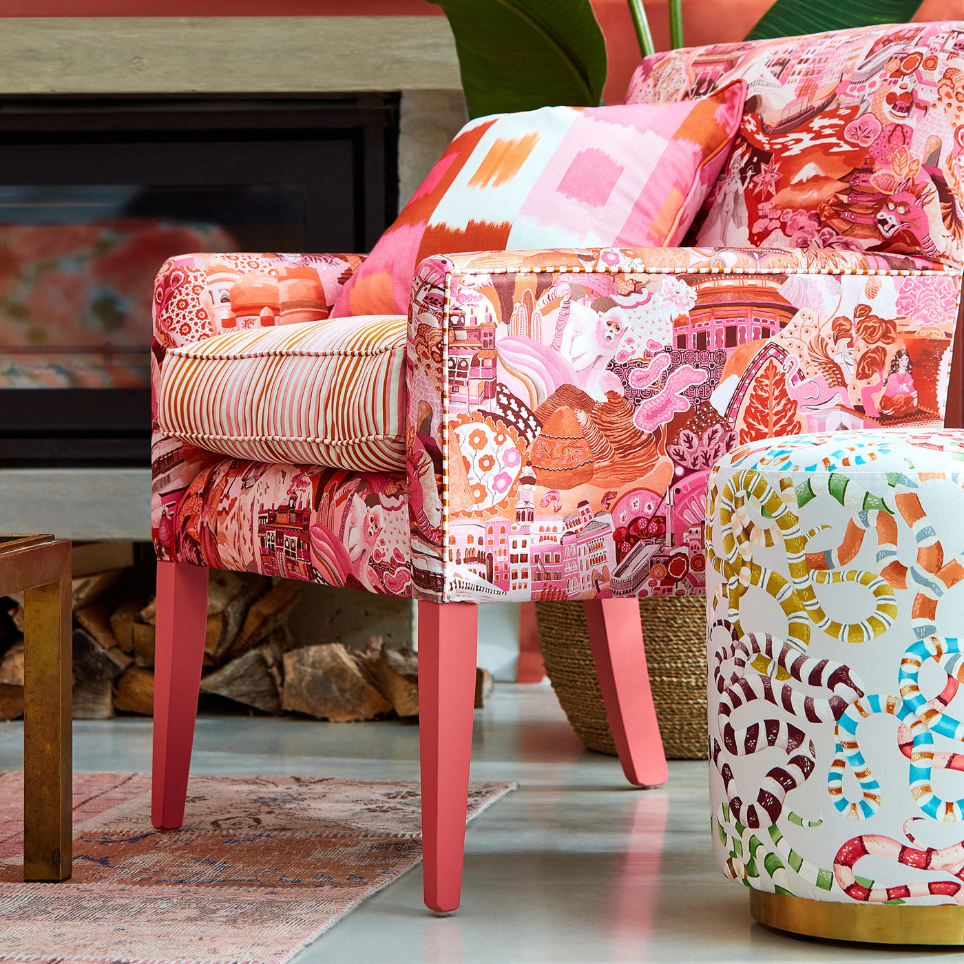 Shiruku Room Fabric - Paprika/Fuschia/Fig Blossom