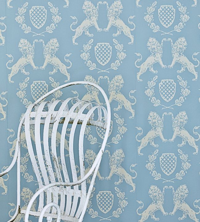 Heraldic Lion Wallpaper - Wedgewood Blue - BG1100101 - Barneby Gates