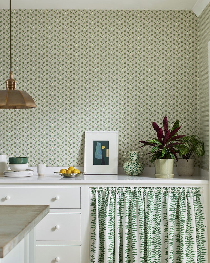 Larkin Fabric - Green - Jane Churchill