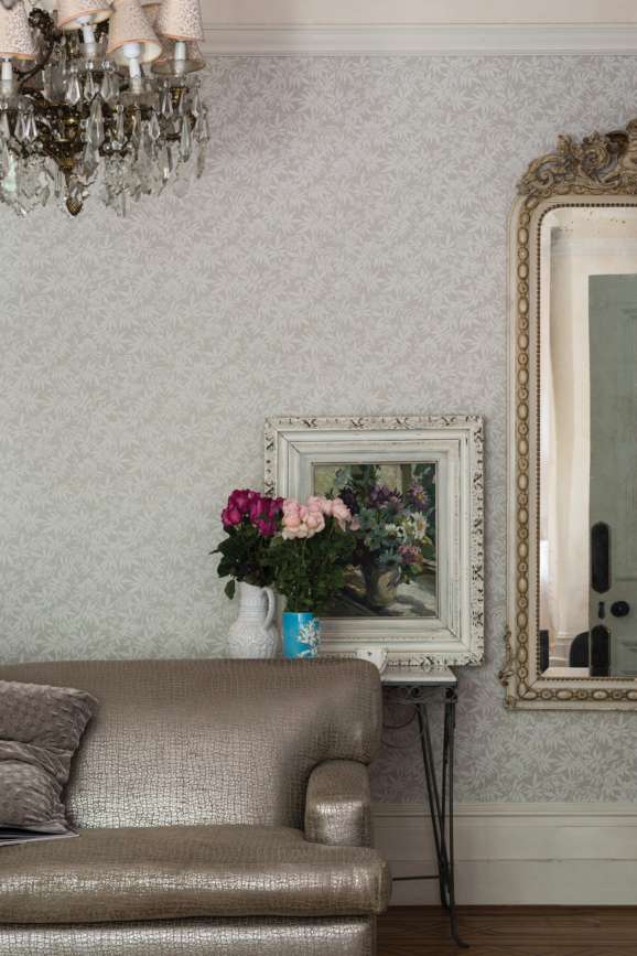 Jasmine Wallpaper - Whirlybird - 3907 - Farrow & Ball