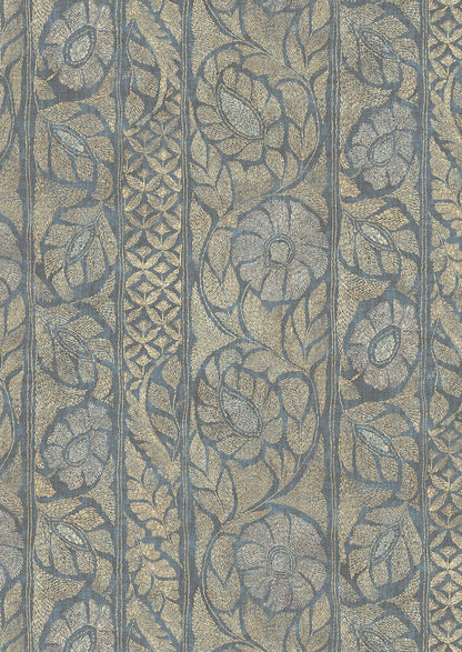 Kashmiri Wallpaper - Lavender - Lewis & Wood