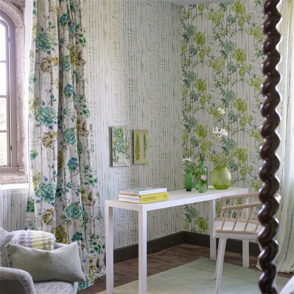 Kyoto Flower Wallpaper - Emerald - PDG1158/03 - Designers Guild