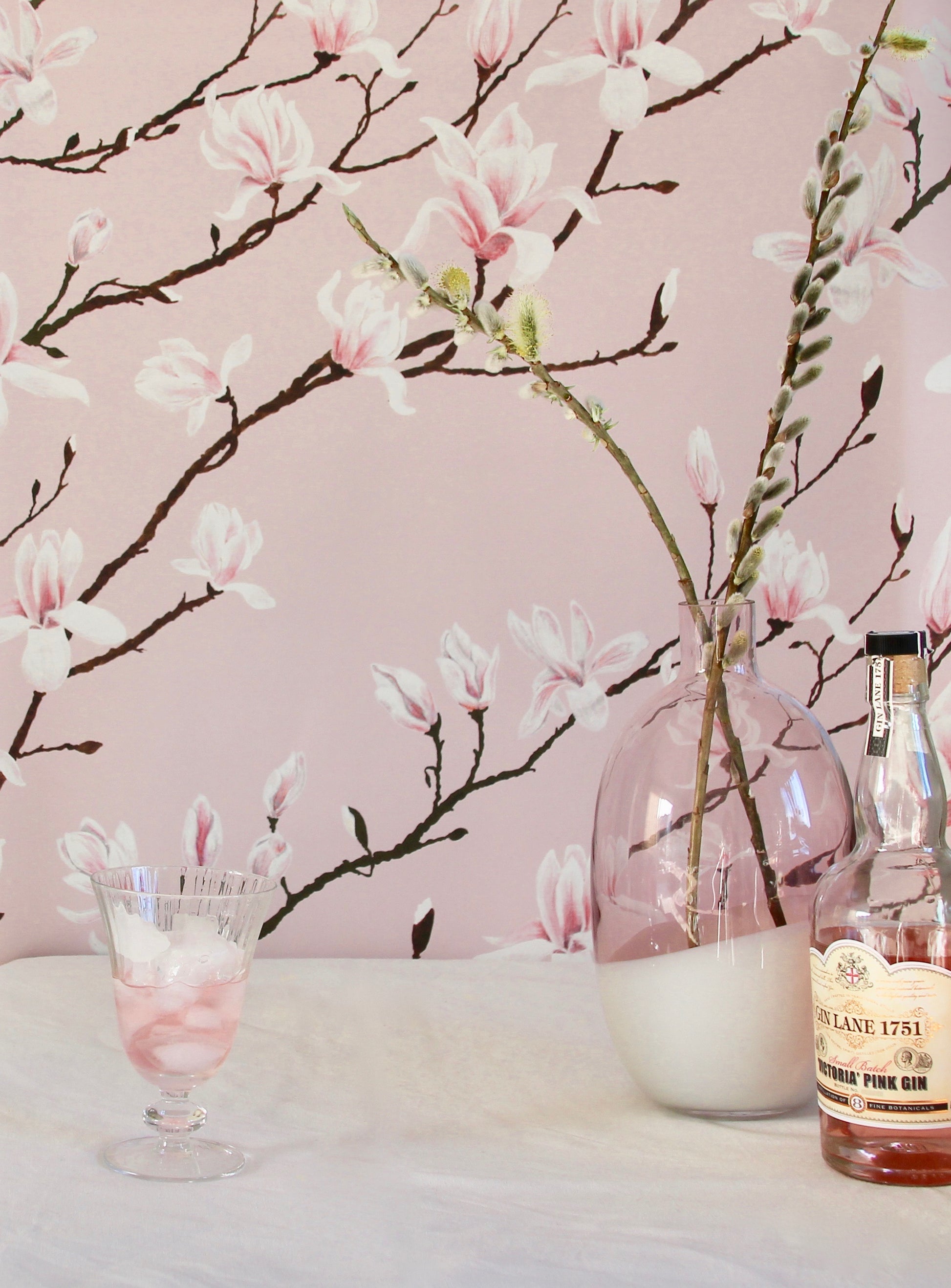 In Bloom Wallpaper - Geisha - Petronella Hall