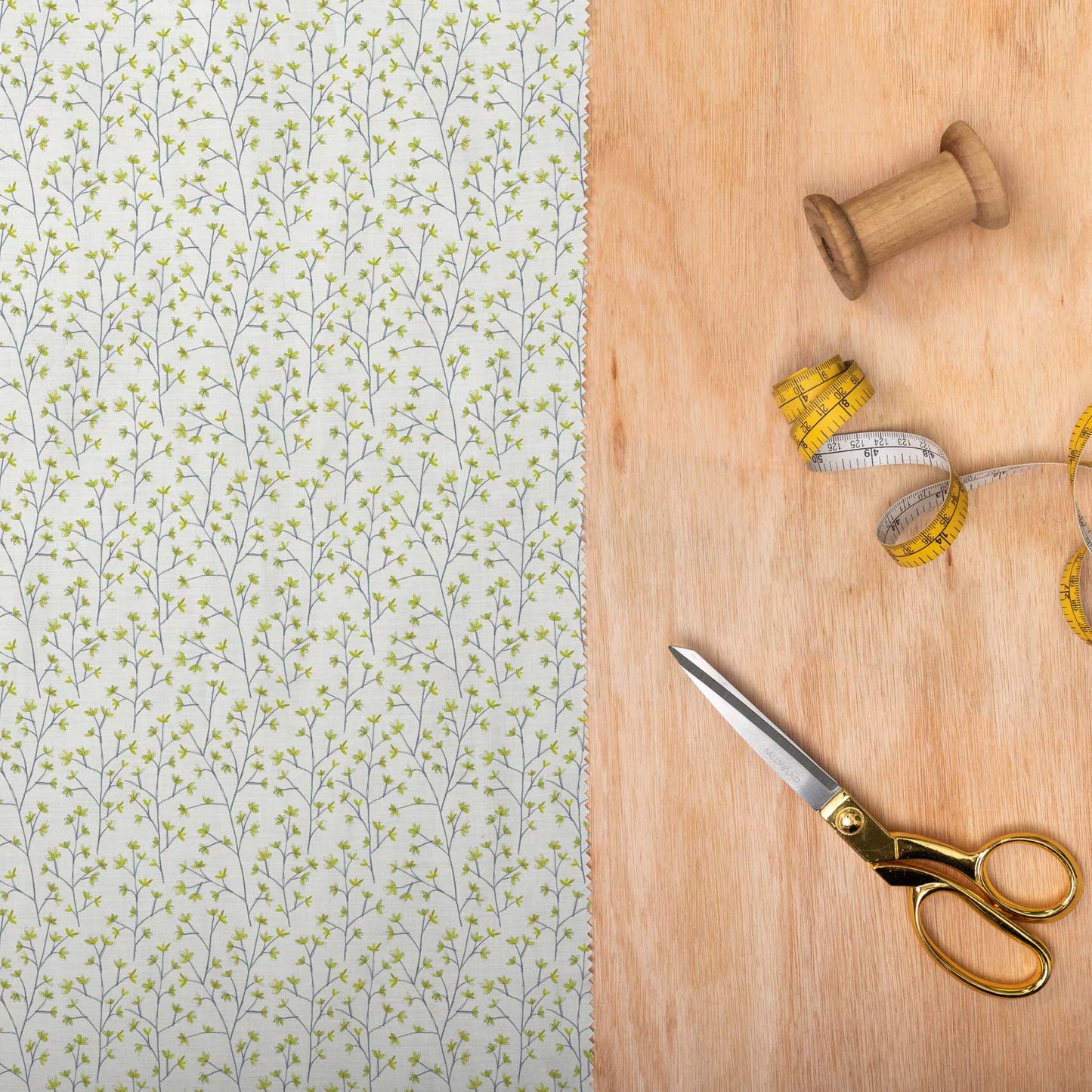 Ophelia Lime Linen Lomond Pima Lawn Cotton - Dress Fabric