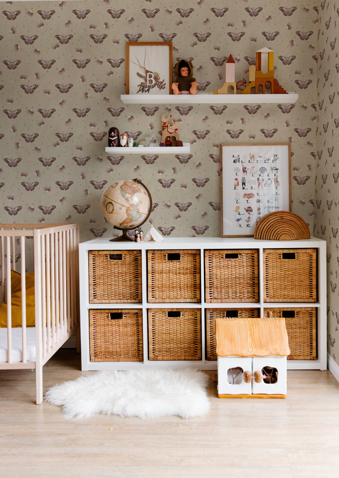 Ophelia’s Dream Nursery Wallpaper - Dusty Beige - Summer Gray
