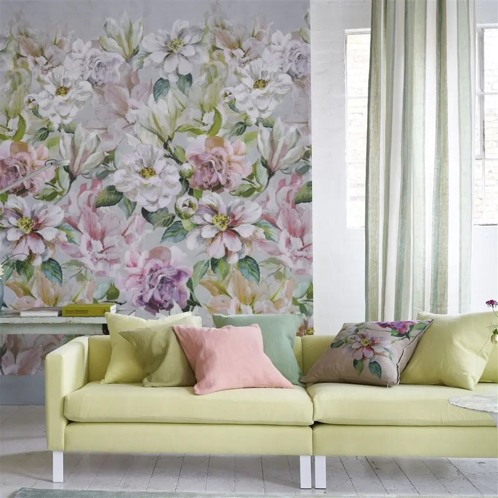Jardin Botanique Room Wallpaper - Purple