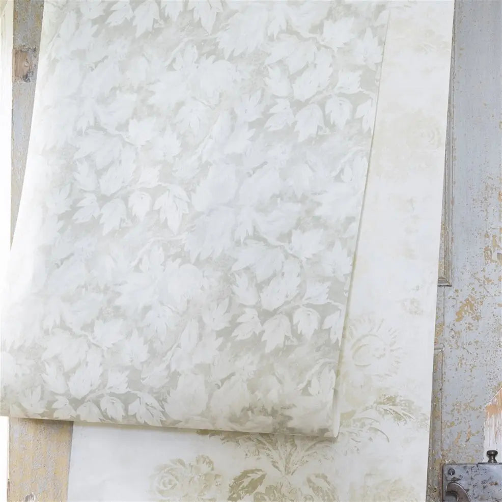 Fresco Leaf Wallpaper