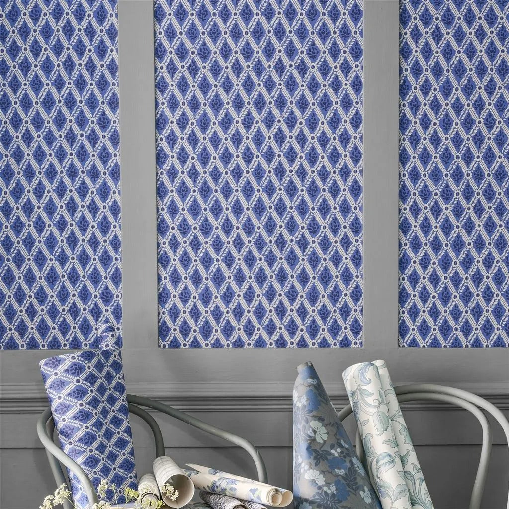 St John Street Trellis Wallpaper