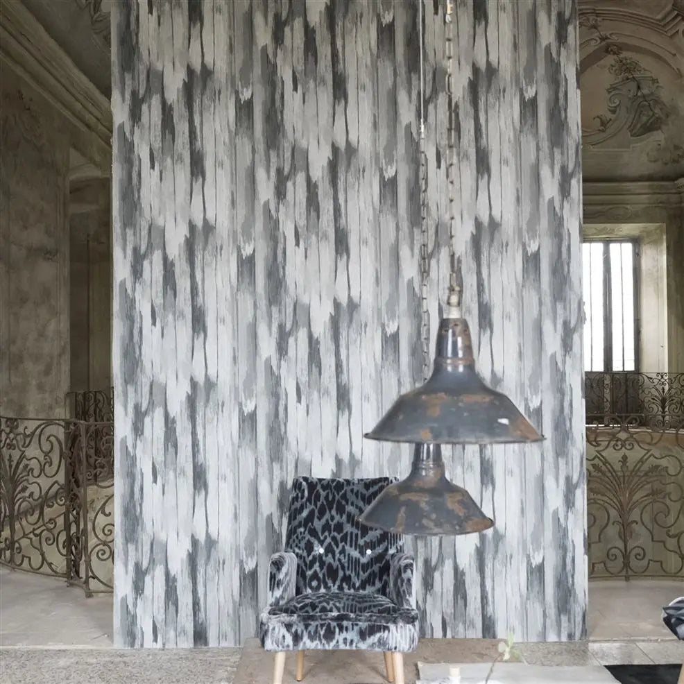 Patola Wallpaper - Graphite - PDG645/03 - Designers Guild