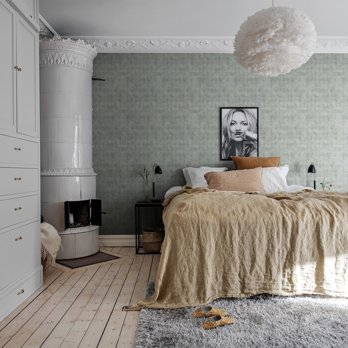 Small Patinated Diamonds Wallpaper