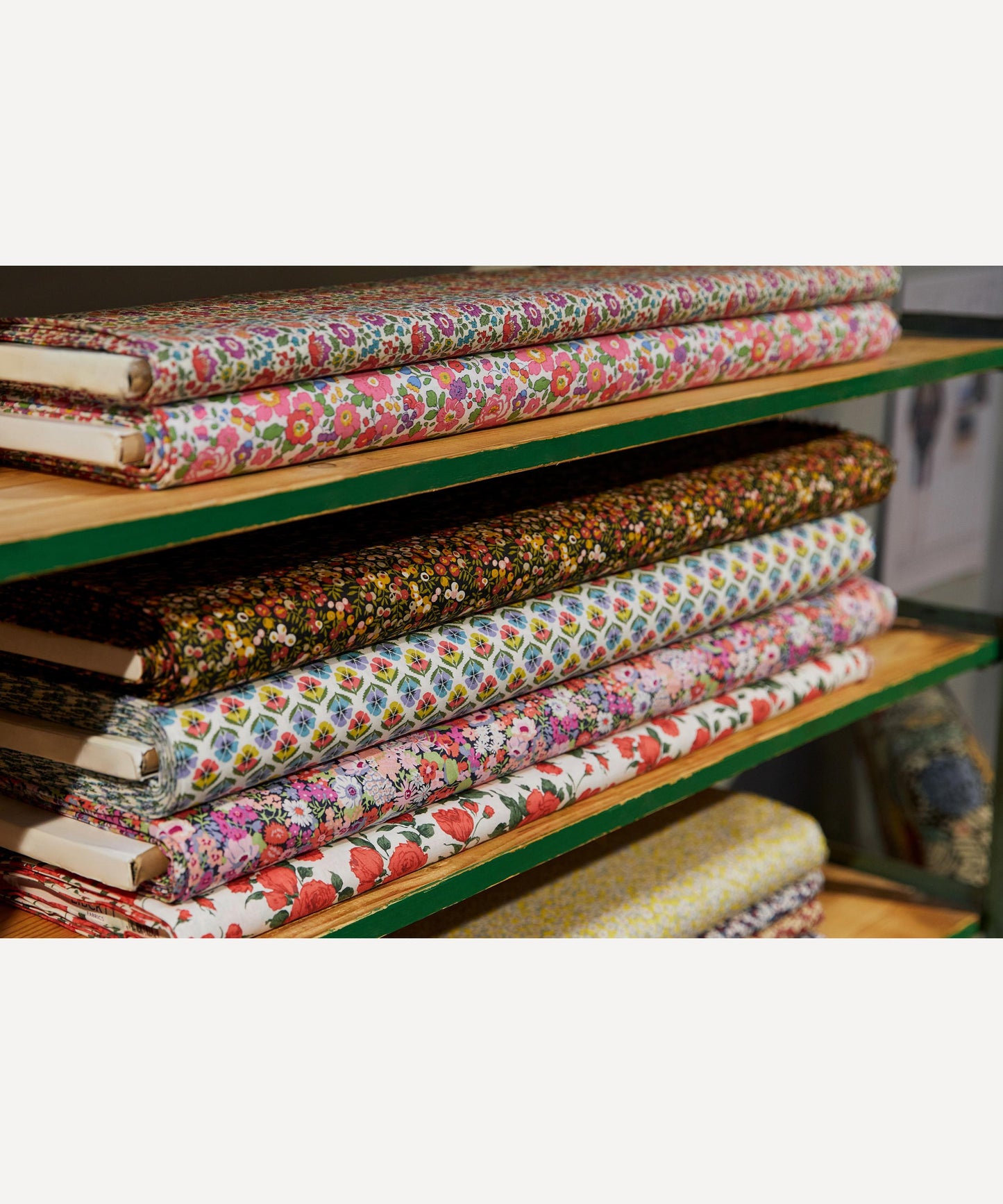 Wiltshire Tana Lawn™ Cotton Fabric - Green - Liberty