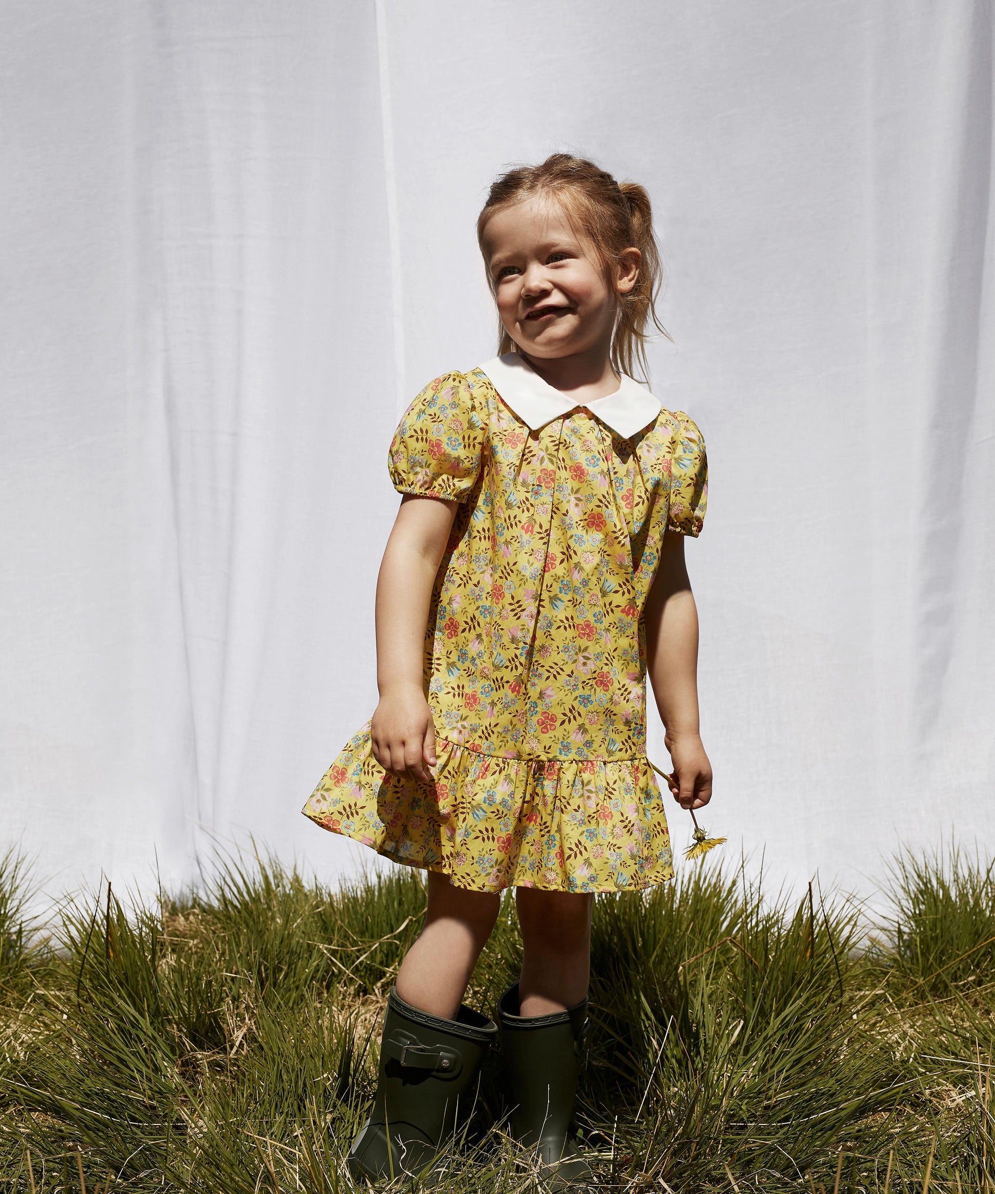 Edenham Tana Lawn™ Cotton Fabric - Yellow - Liberty