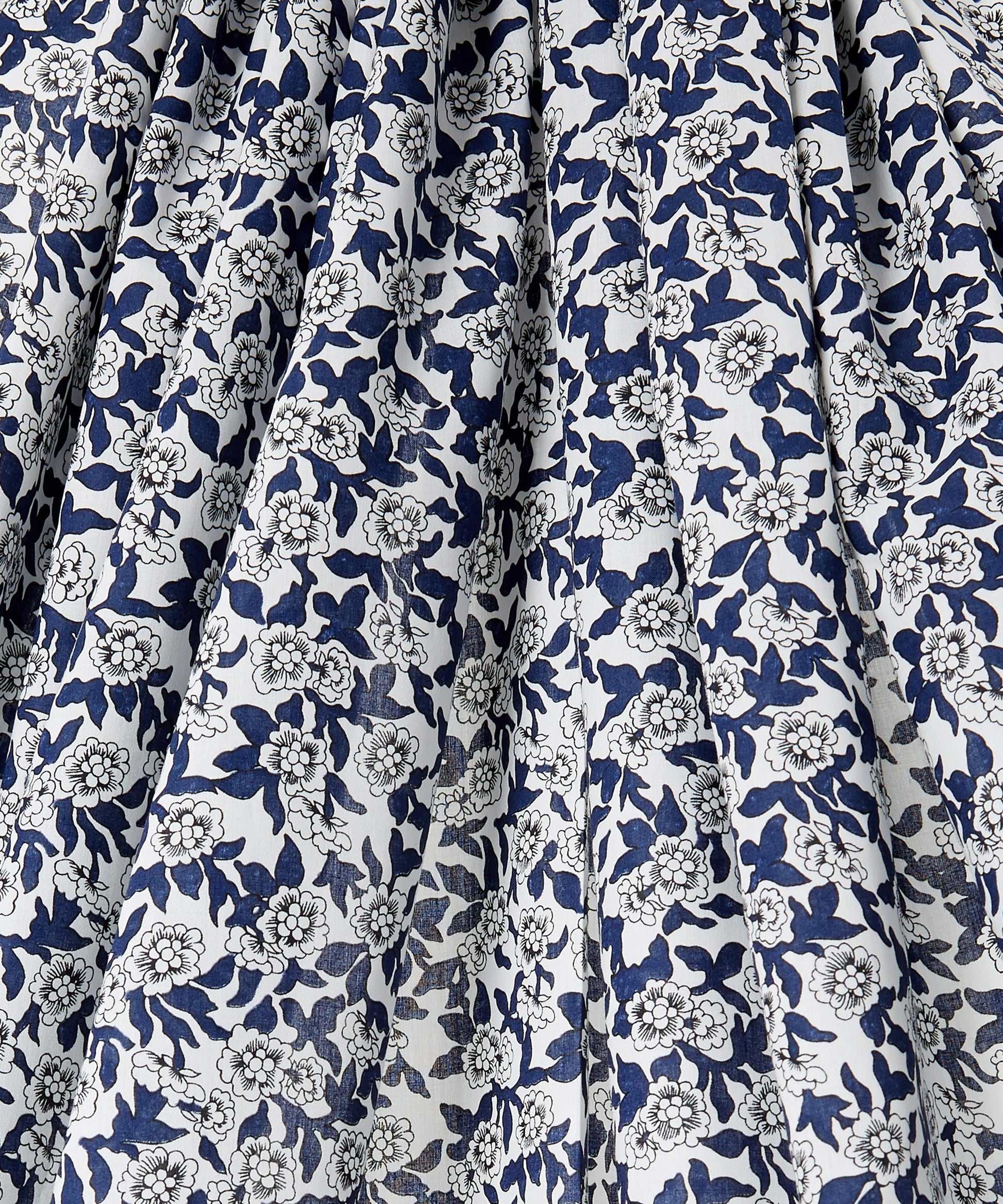 Dynasty Tana Lawn™ Cotton Fabric - Blue - Liberty