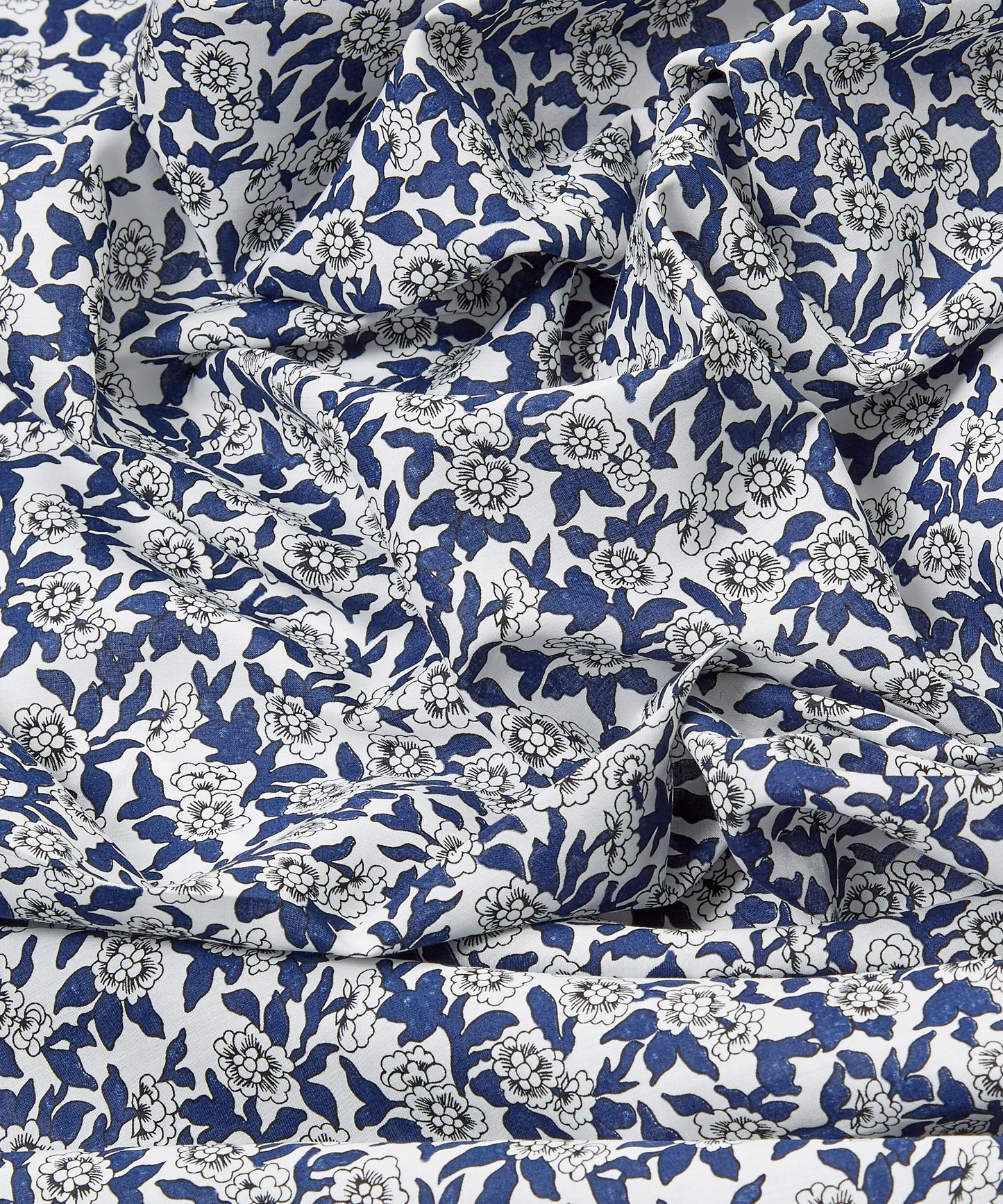 Dynasty Tana Lawn™ Cotton Fabric - Blue - Liberty