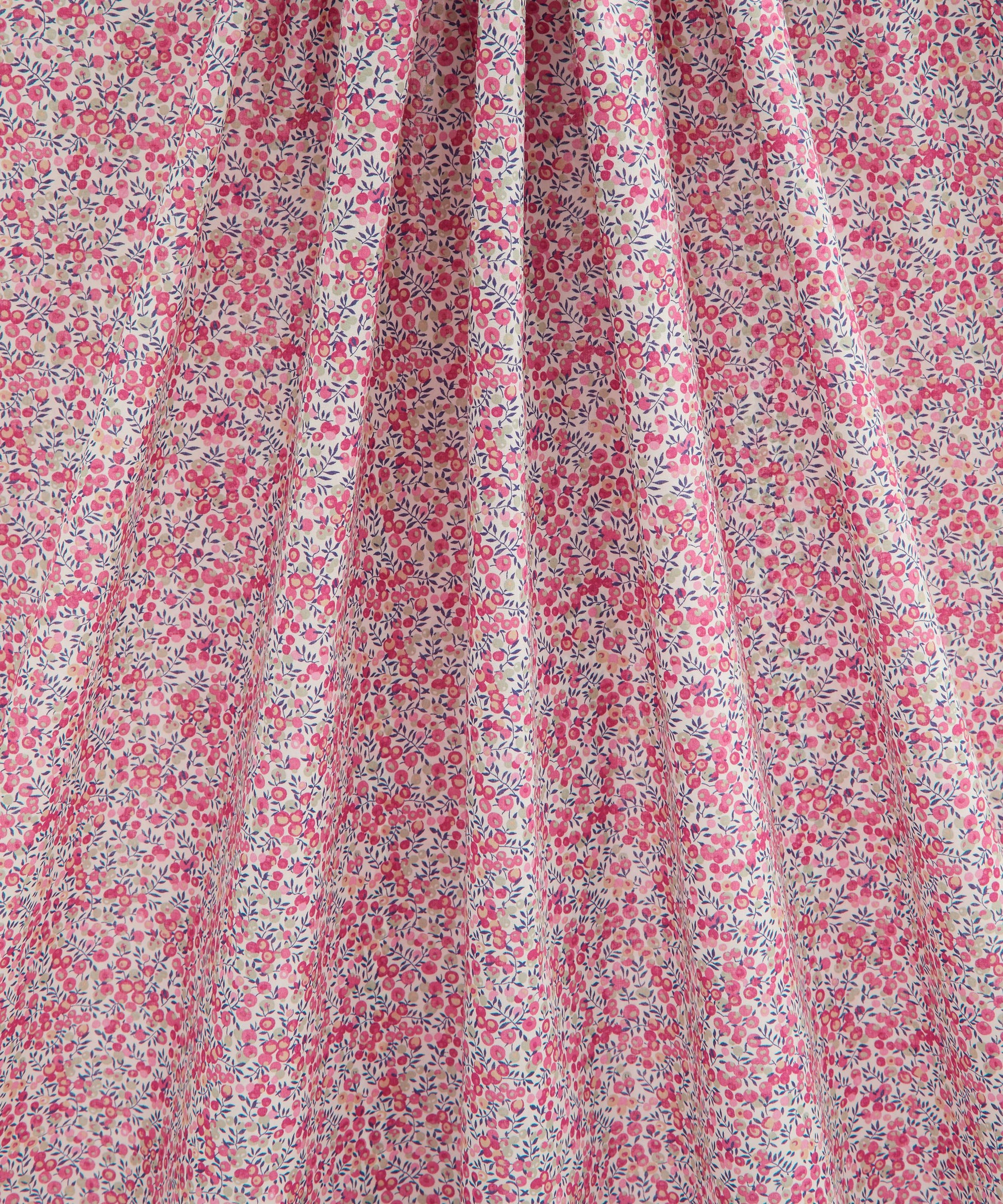 Wiltshire Bud Tana Lawn™ Cotton Fabric - Pink - Liberty
