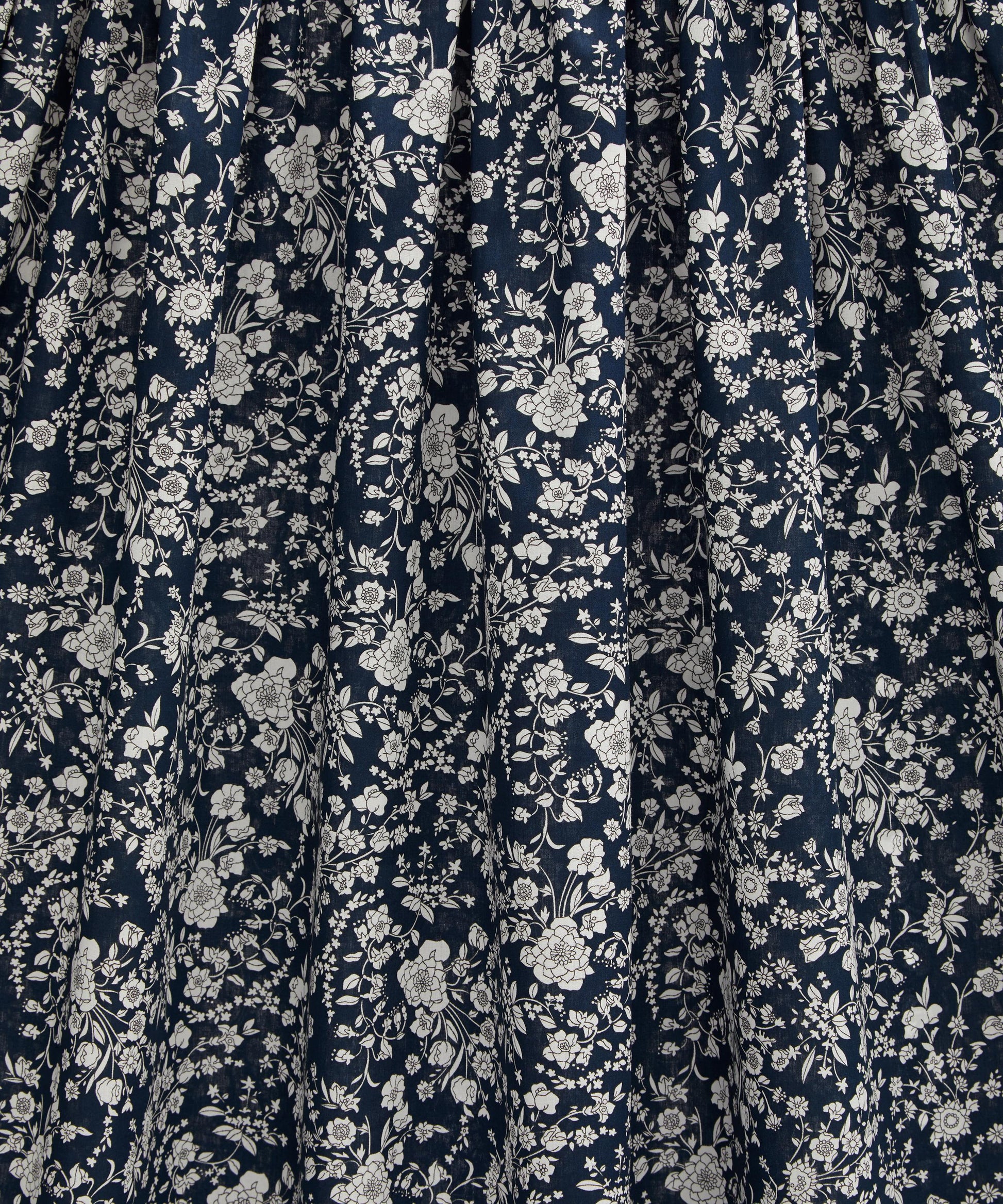 Summer Blooms Tana Lawn™ Cotton Fabric - Blue - Liberty