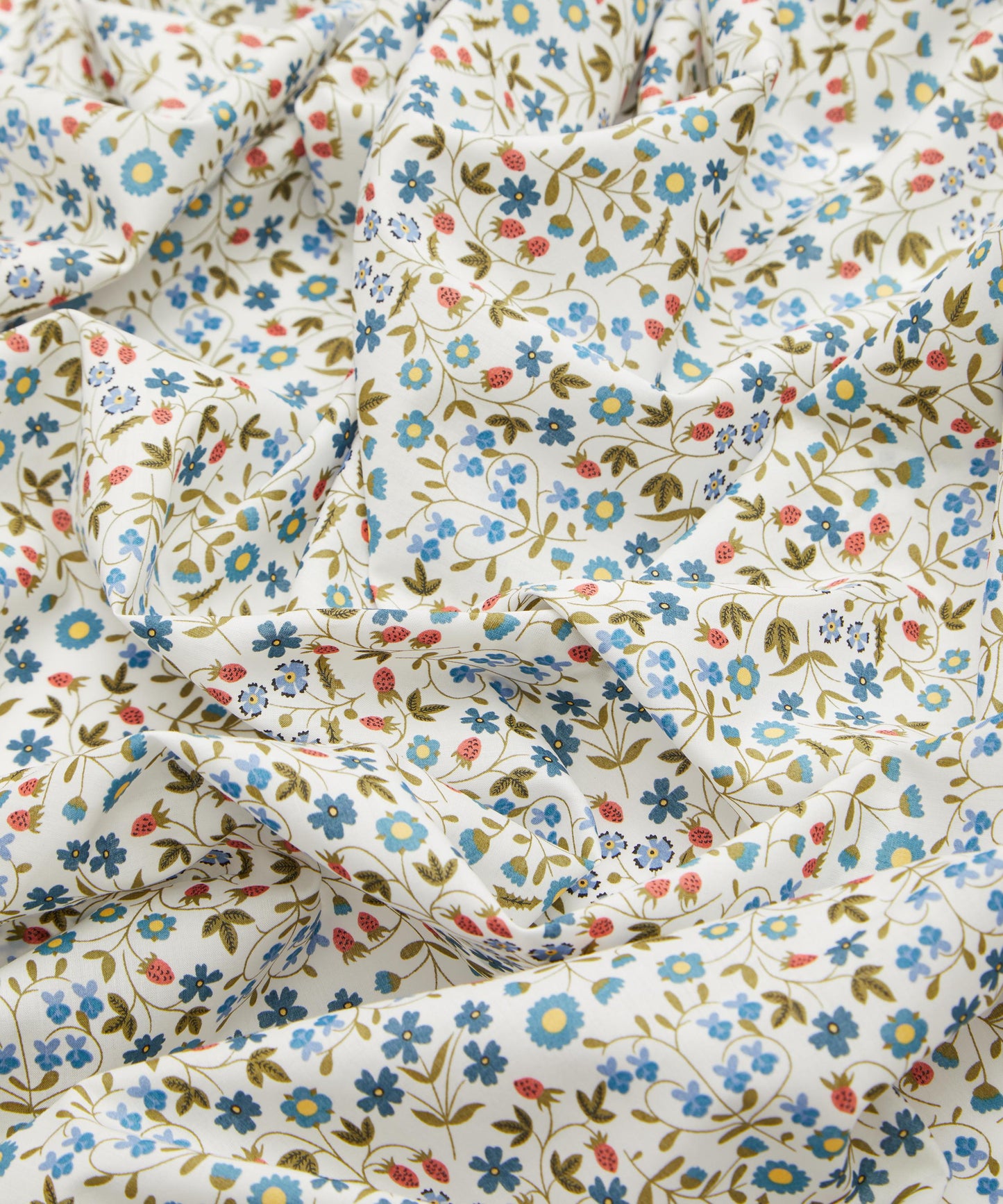 Little Mirabelle Tana Lawn™ Cotton Fabric - Blue - Liberty