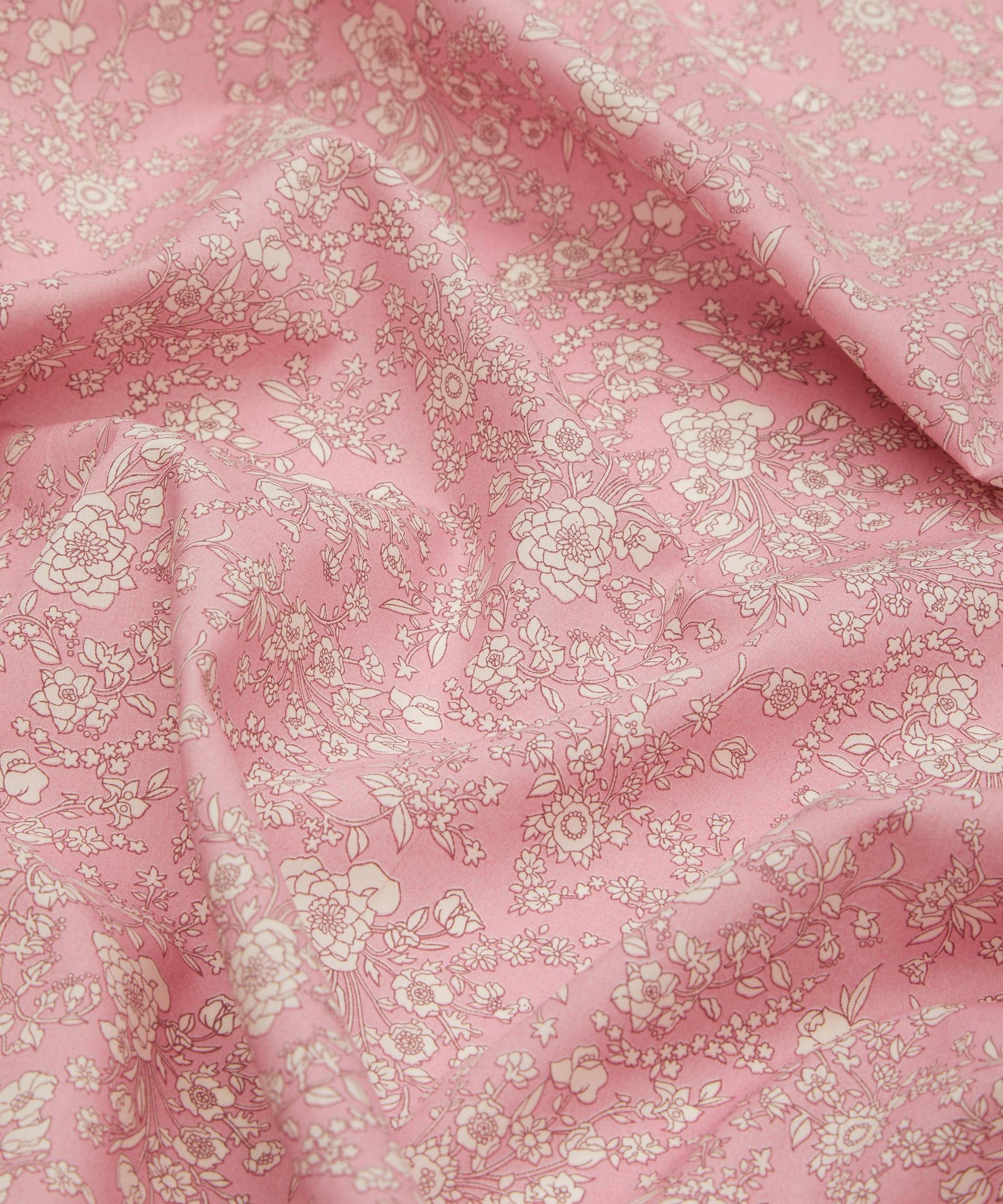 Summer Blooms Tana Lawn™ Cotton Fabric - Pink - Liberty
