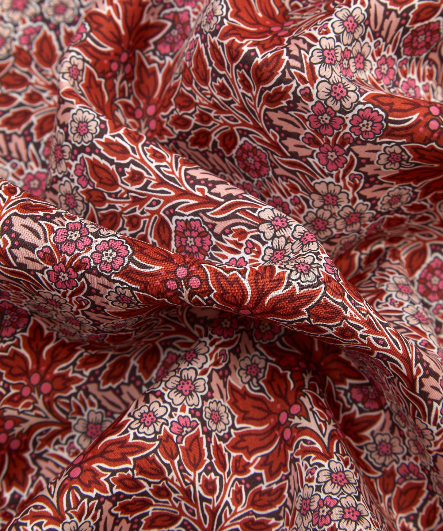 Aubrey Forest Tana Lawn™ Cotton Fabric - Red - Liberty