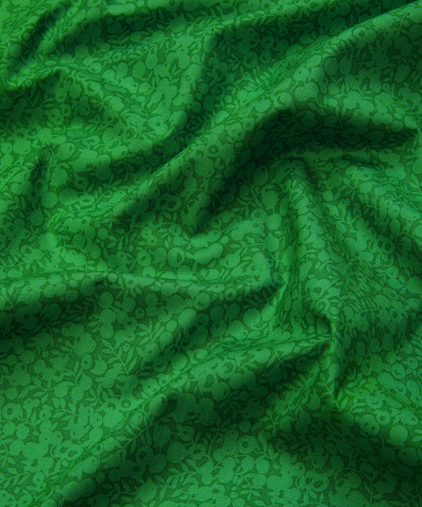 Clover Wiltshire Shadow Lasenby Quilting Cotton Fabric - Green - Liberty