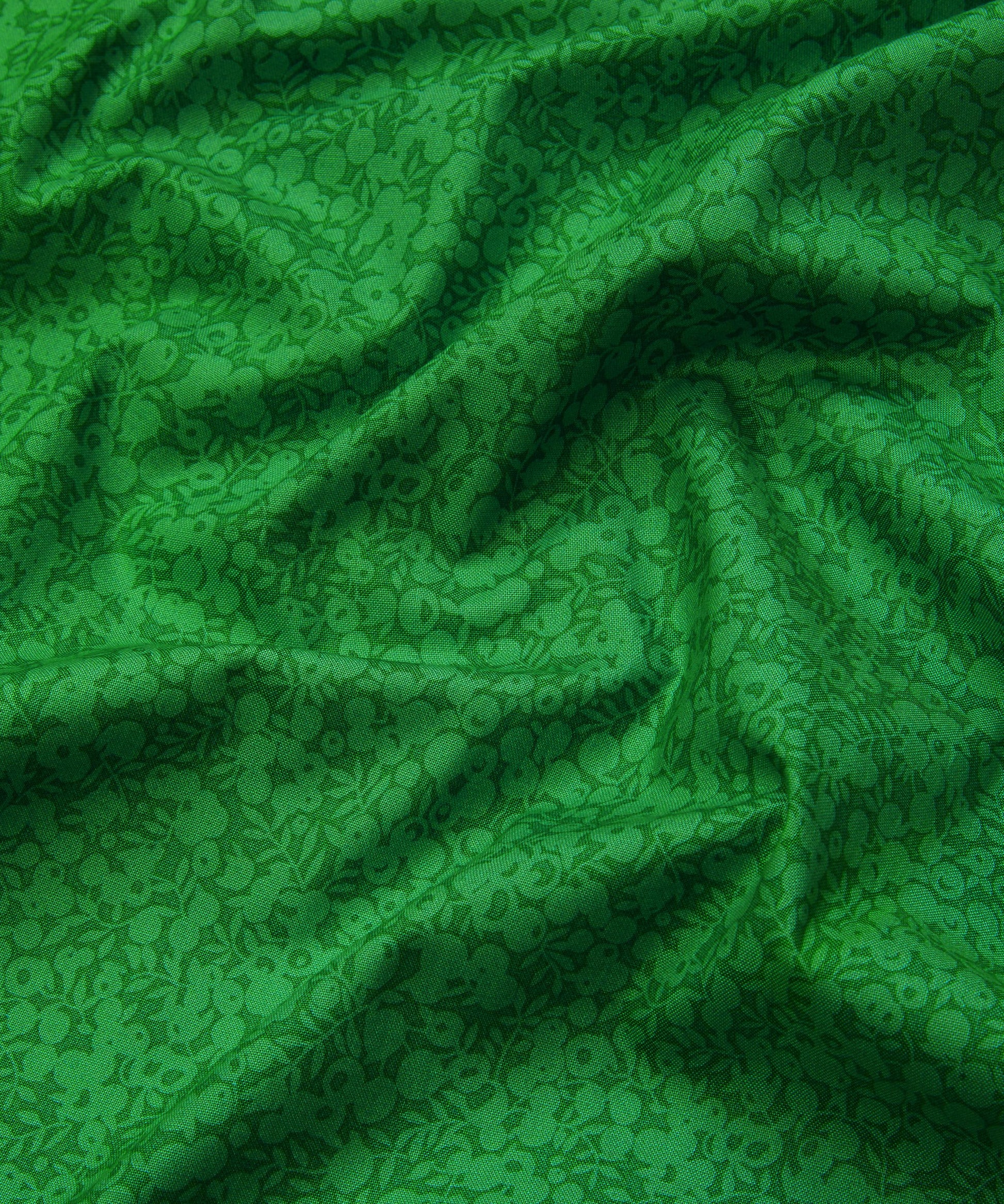 Clover Wiltshire Shadow Lasenby Quilting Cotton Fabric - Green - Liberty