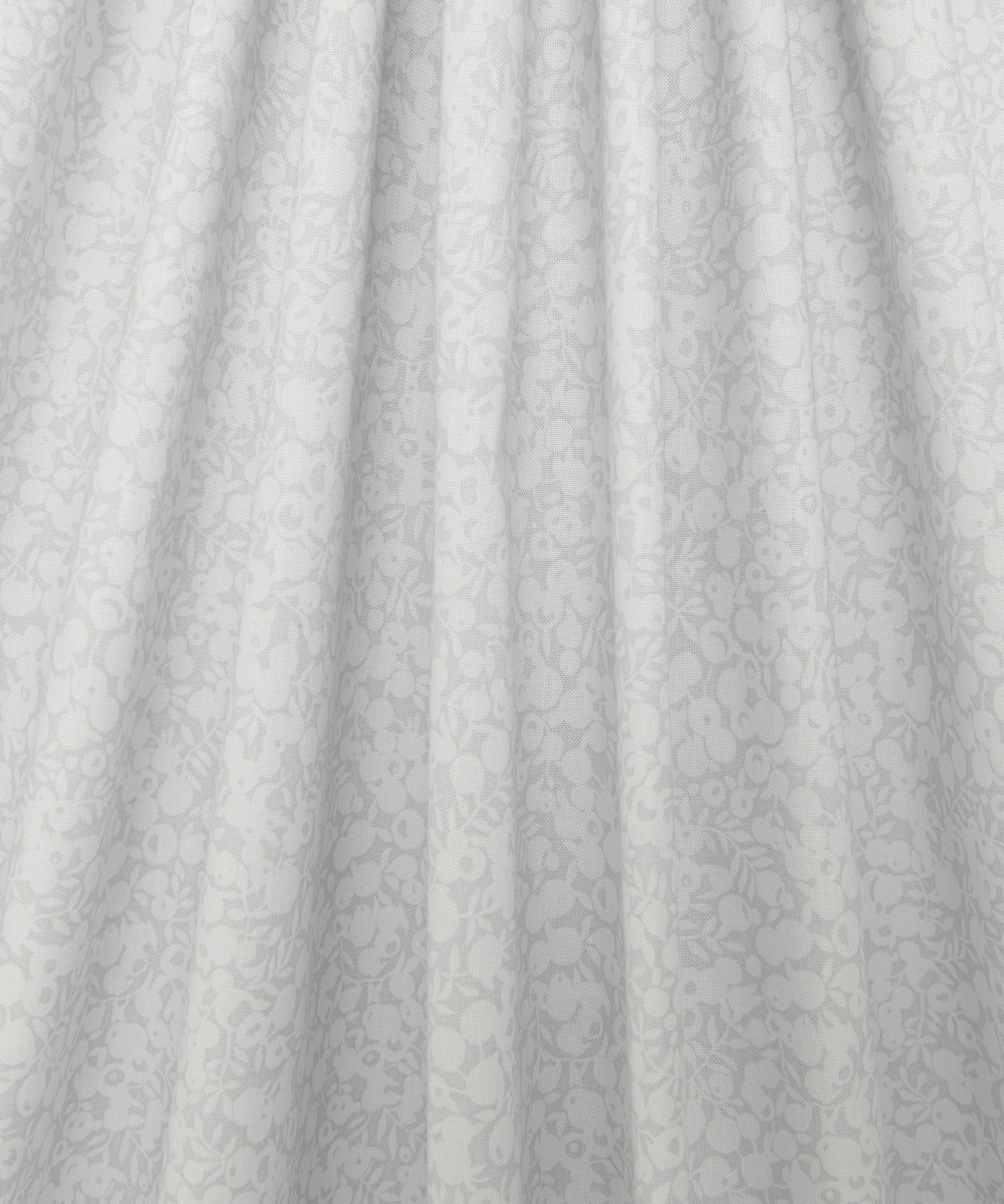 Moon Wiltshire Shadow Lasenby Quilting Cotton Fabric - White - Liberty