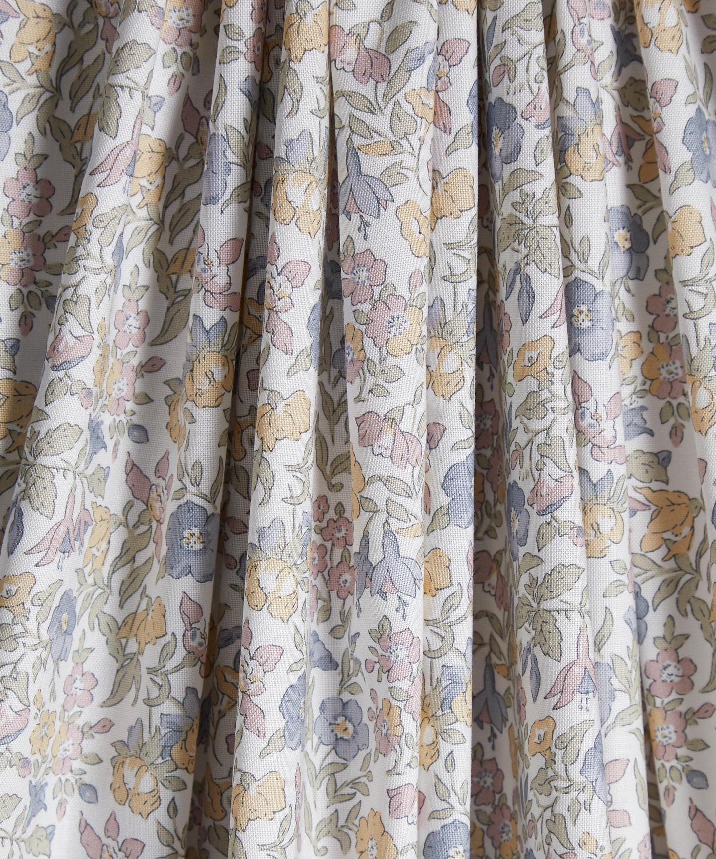 Mamie Flower Lasenby Quilting Cotton Fabric - Multicolor - Liberty