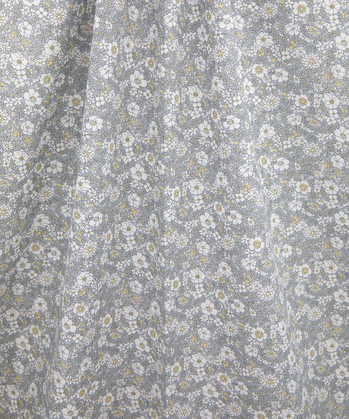 Arley Blossom Lasenby Quilting Cotton Fabric - Gray - Liberty