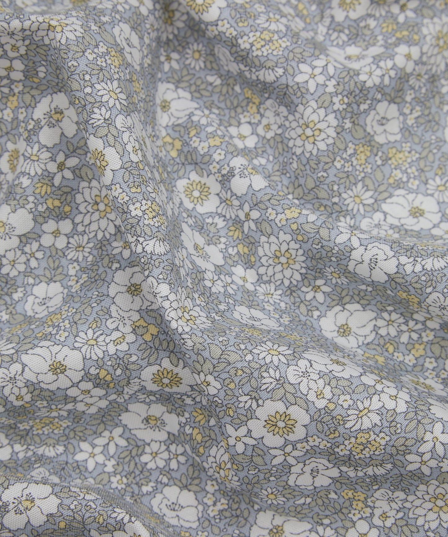 Arley Blossom Lasenby Quilting Cotton Fabric - Gray - Liberty