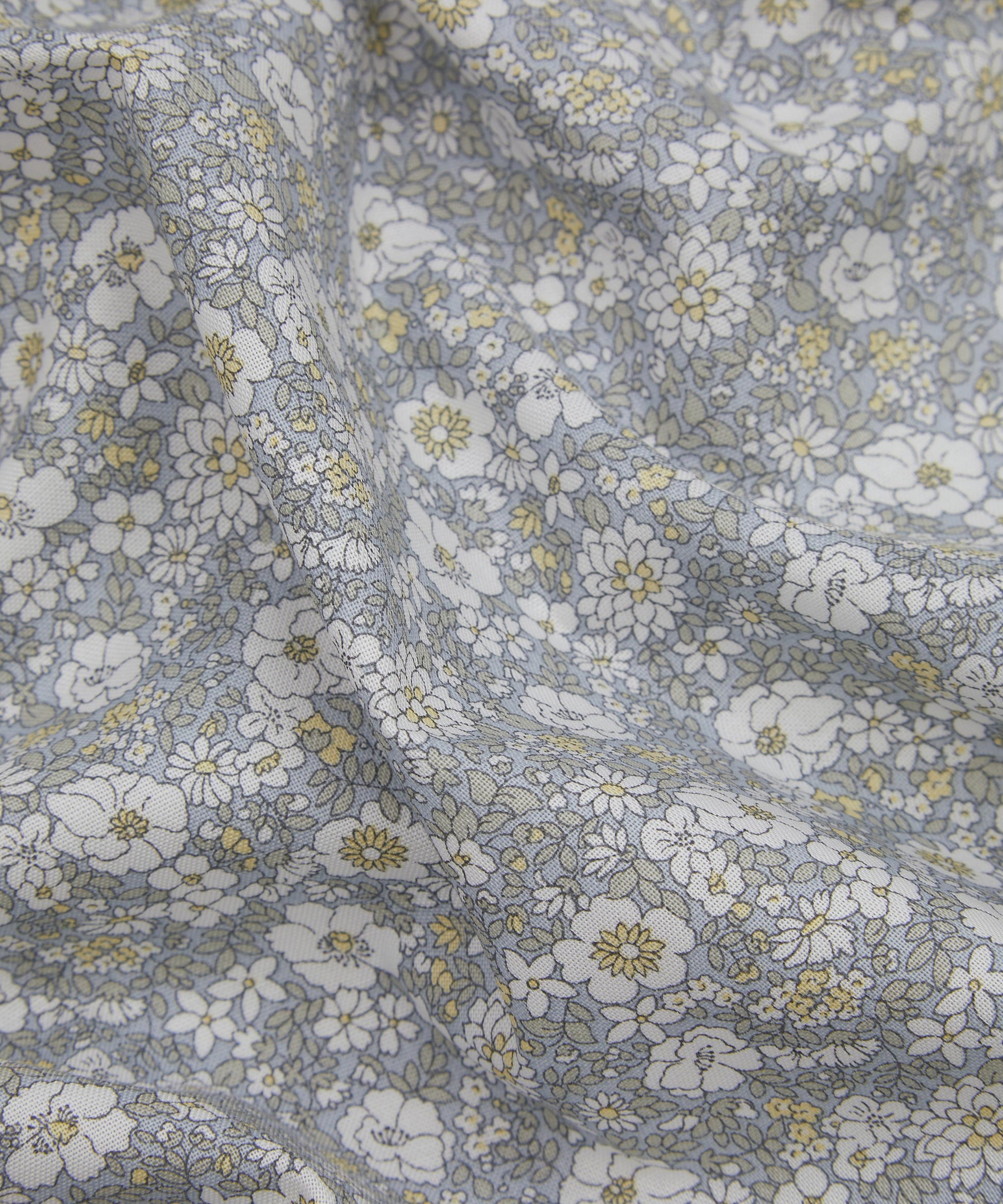 Arley Blossom Lasenby Quilting Cotton Fabric - Gray - Liberty