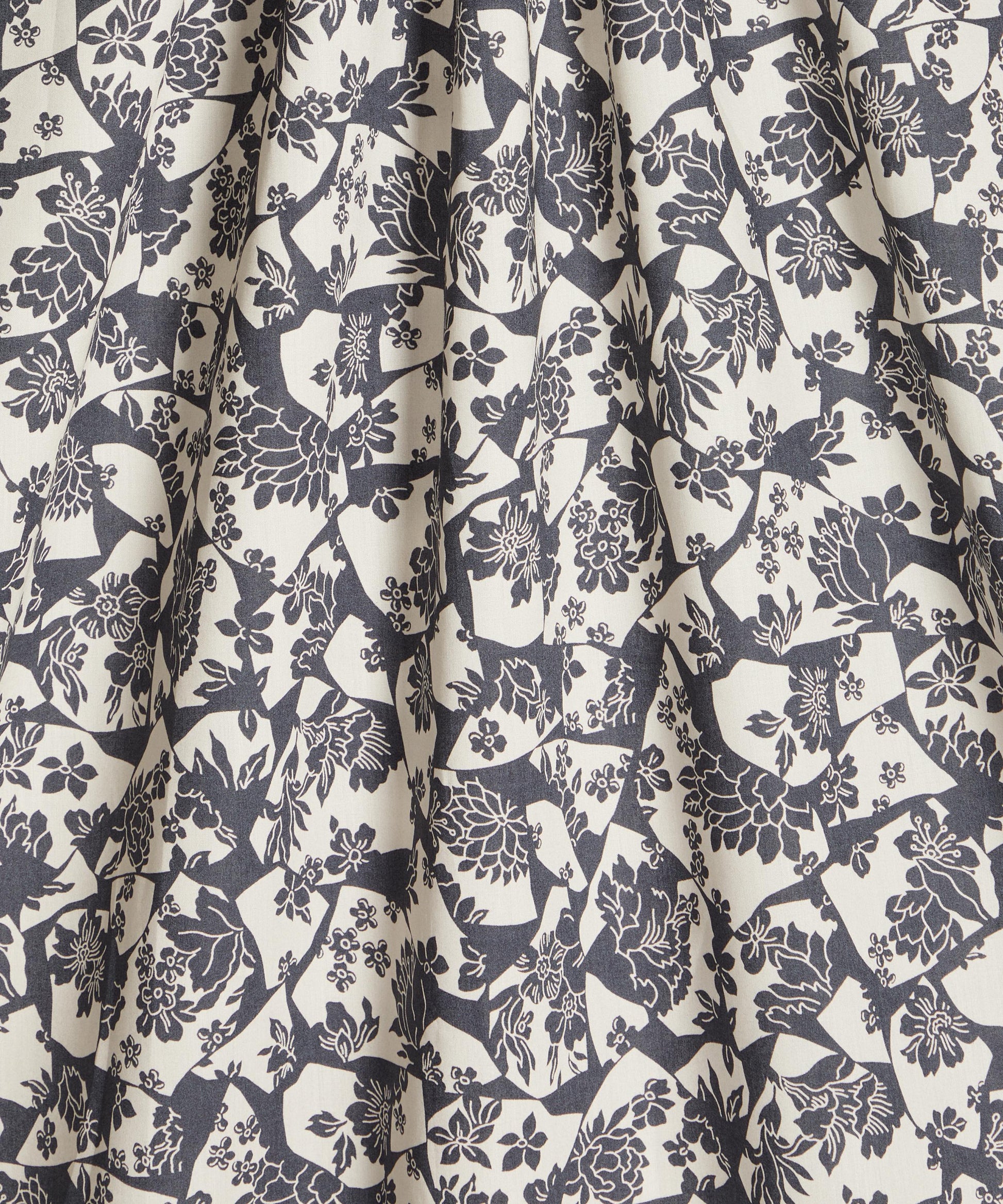Ancient Tana Lawn™ Cotton Fabric - Gray - Liberty