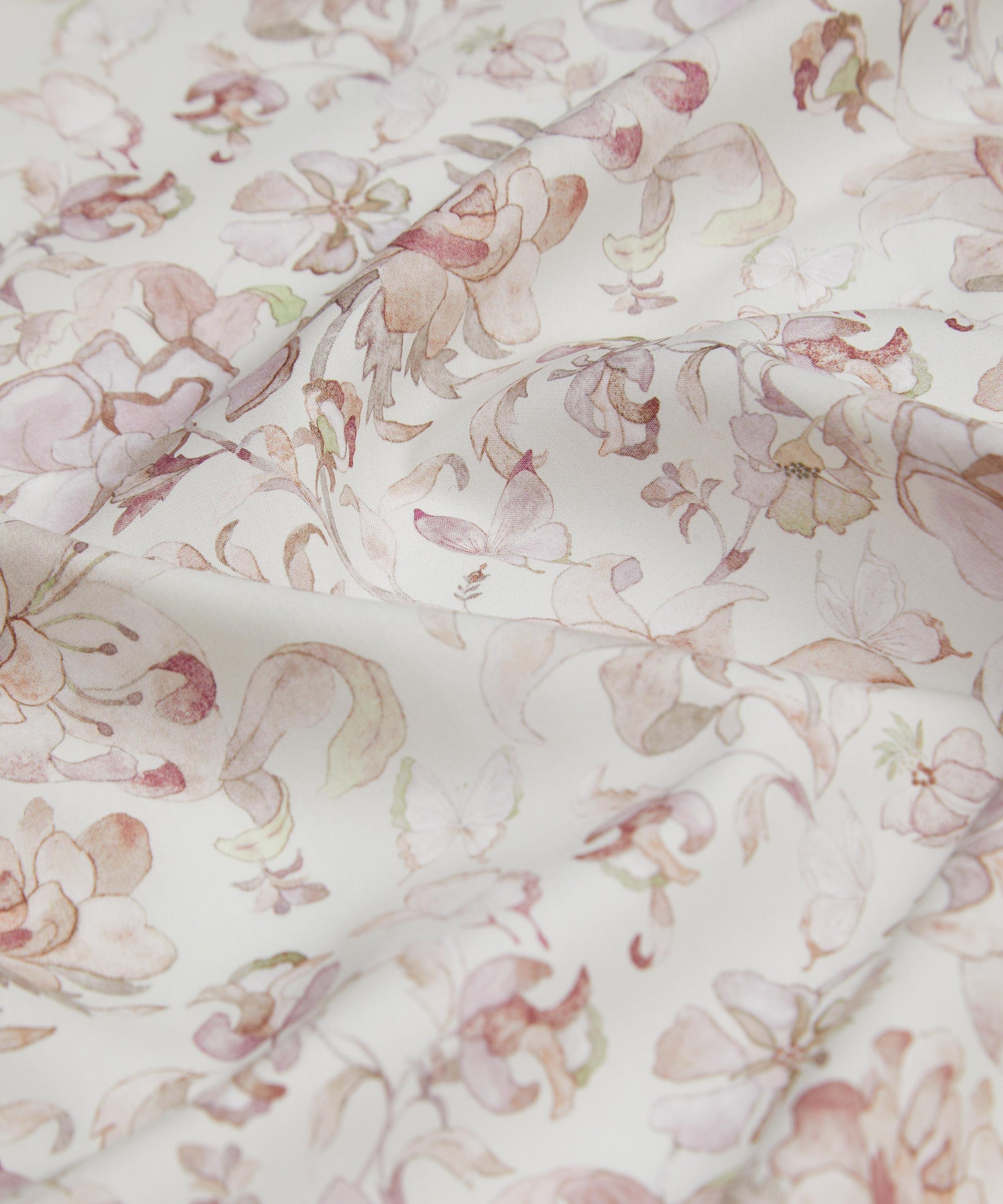 Butterfly Vine Tana Lawn™ Cotton Fabric - Pink - Liberty