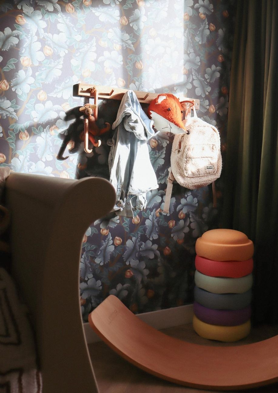 Ranunculus Floral Wallpaper - Midnight Blue - Summer Gray
