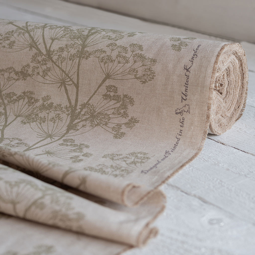 Cow Parsley Fabric - Green - Jim Lawrence