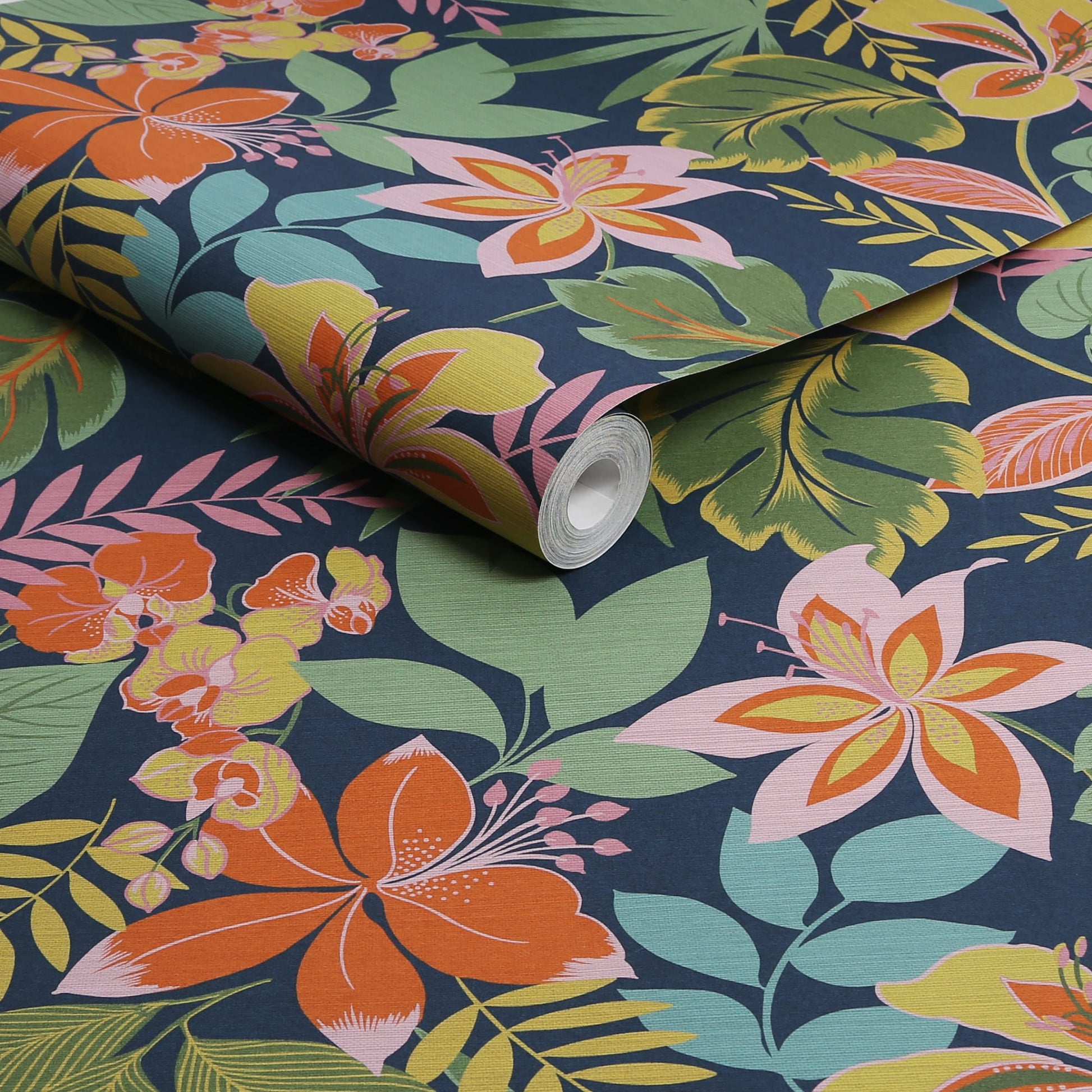 So Exotic Wallpaper - Black - Envy