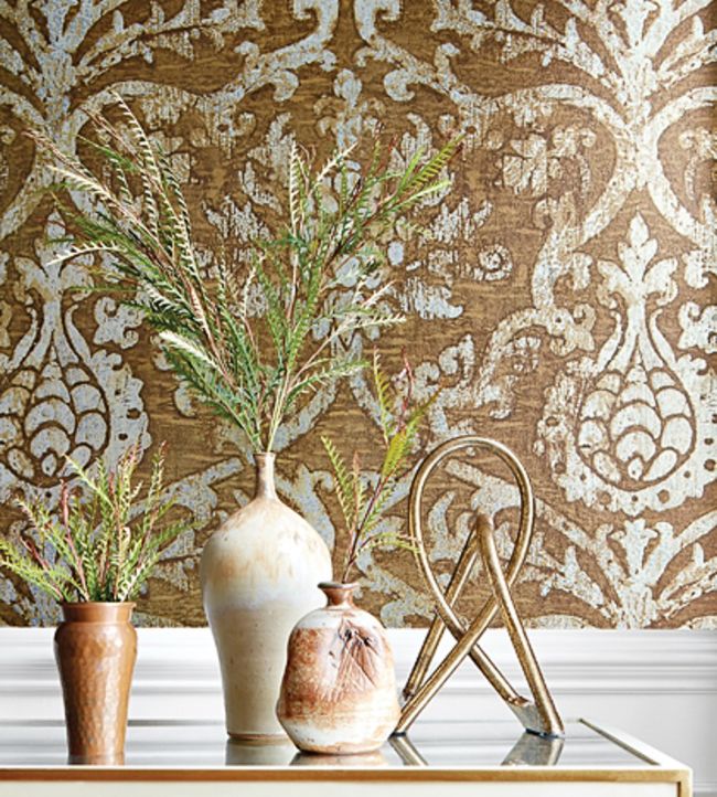 Pravata Damask Wallpaper