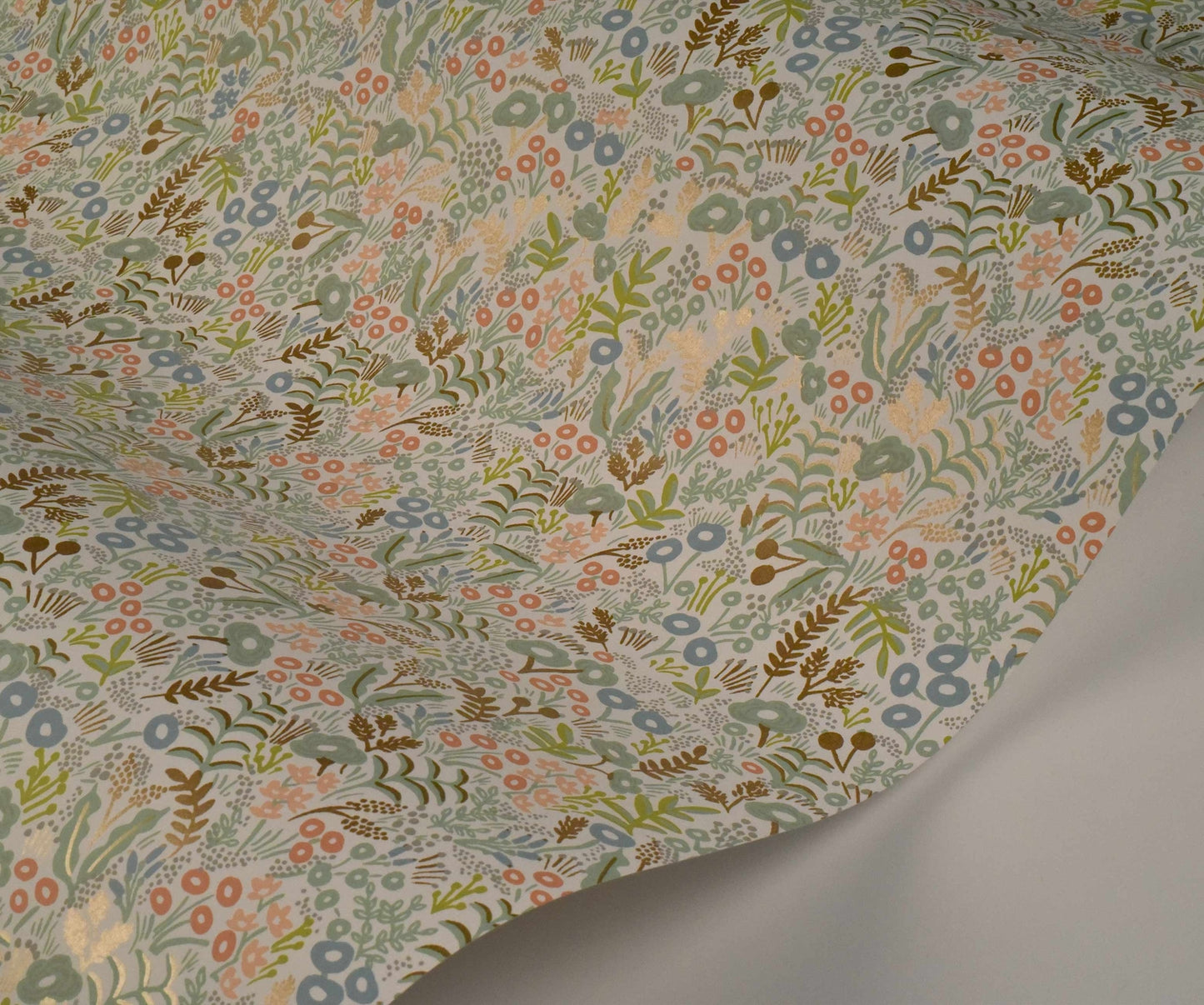 Tapestry Wallpaper - Yellow - Rifle