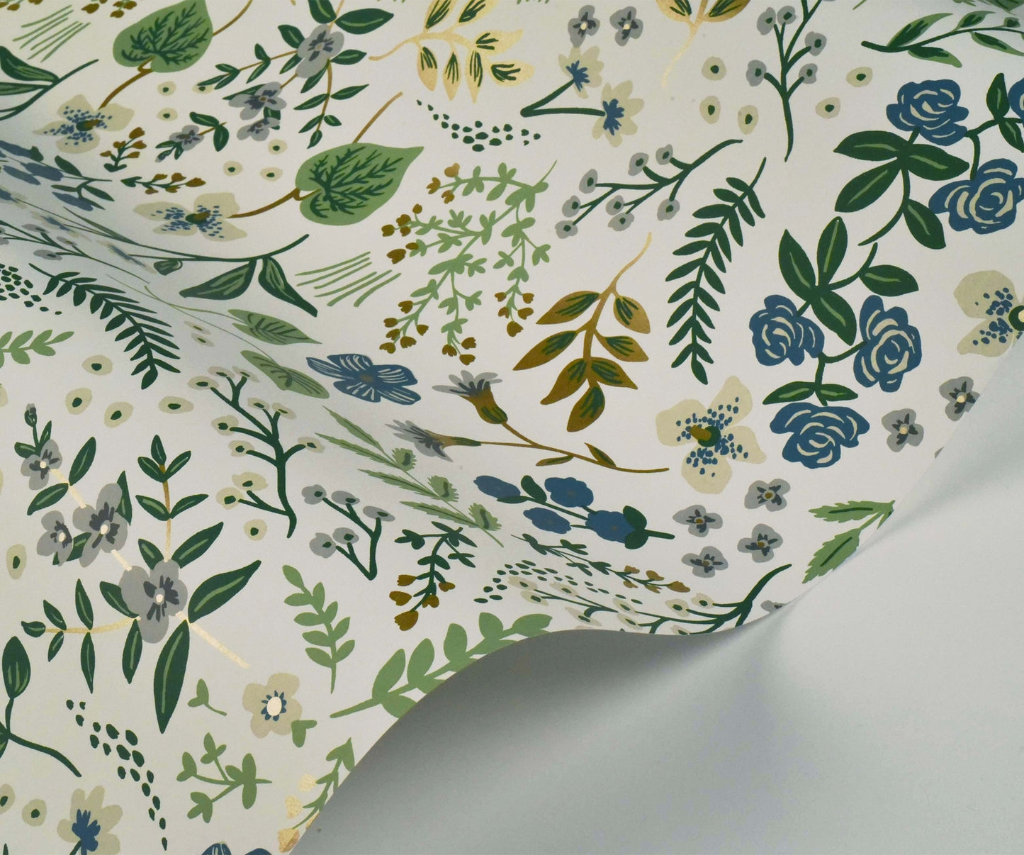 Wildwood Wallpaper - Green - Rifle