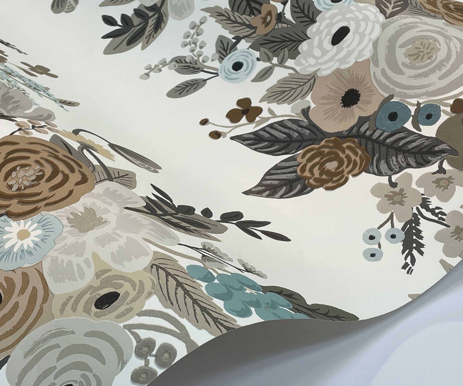 Garden Party Trellis Wallpaper - Sand - Rifle