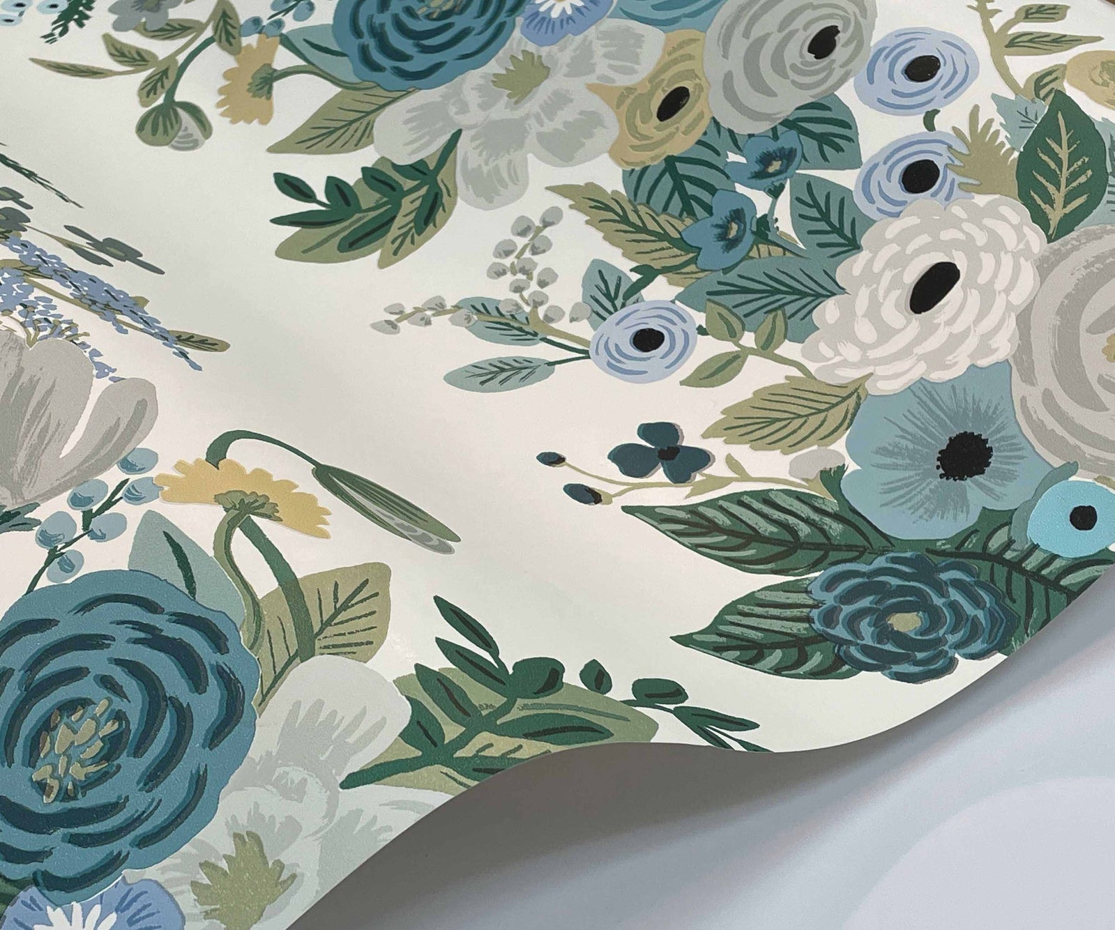 Garden Party Trellis Wallpaper - Blue - Rifle