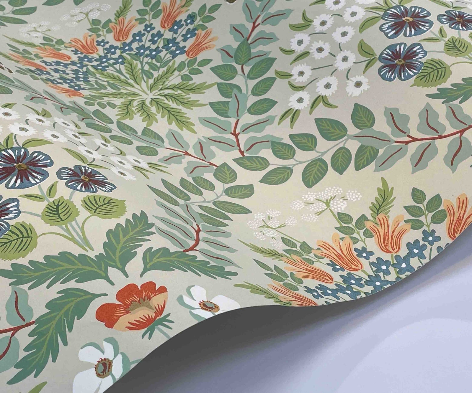 Bramble Wallpaper - Multicolor - Rifle