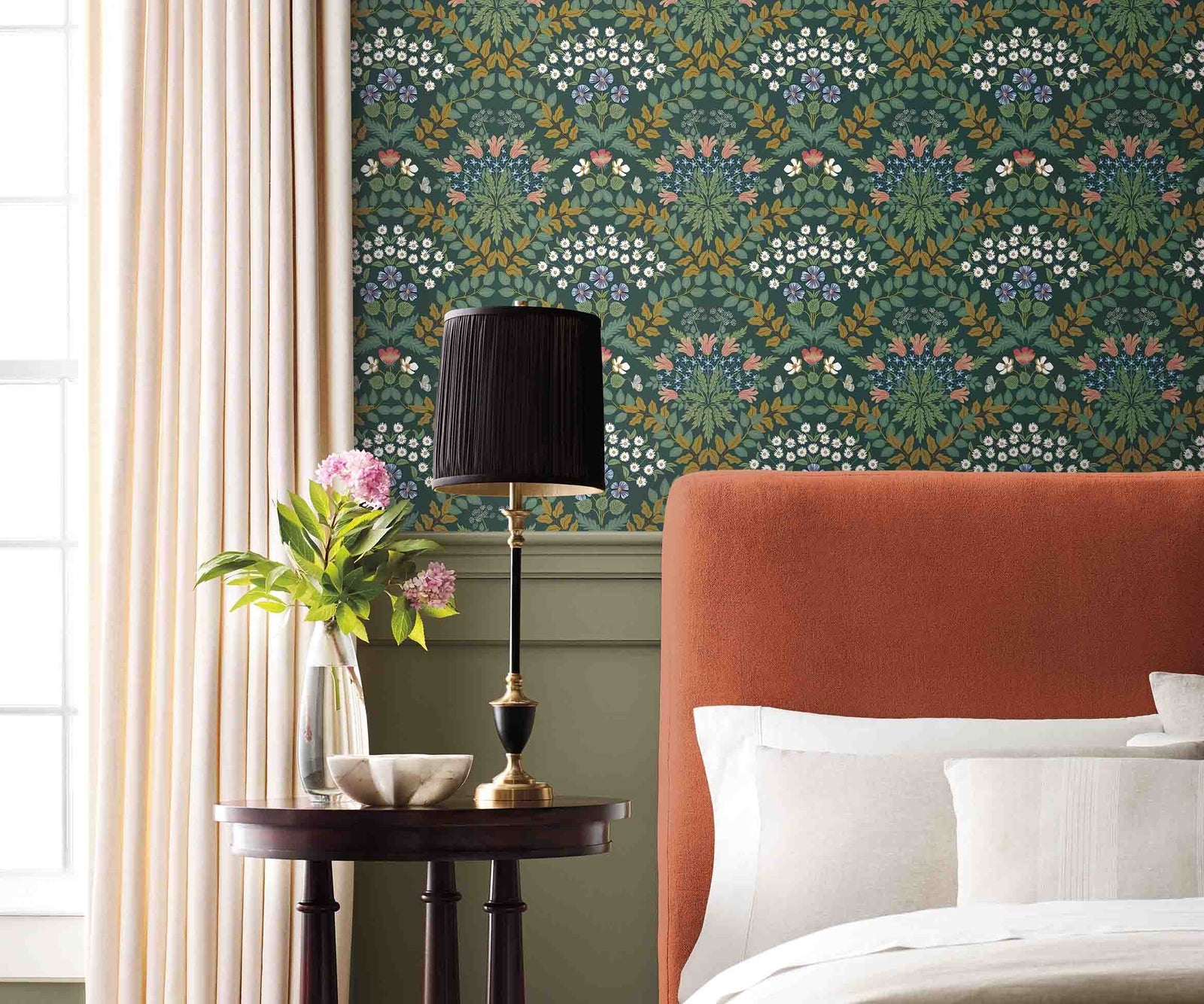 Bramble Wallpaper - Green - Rifle