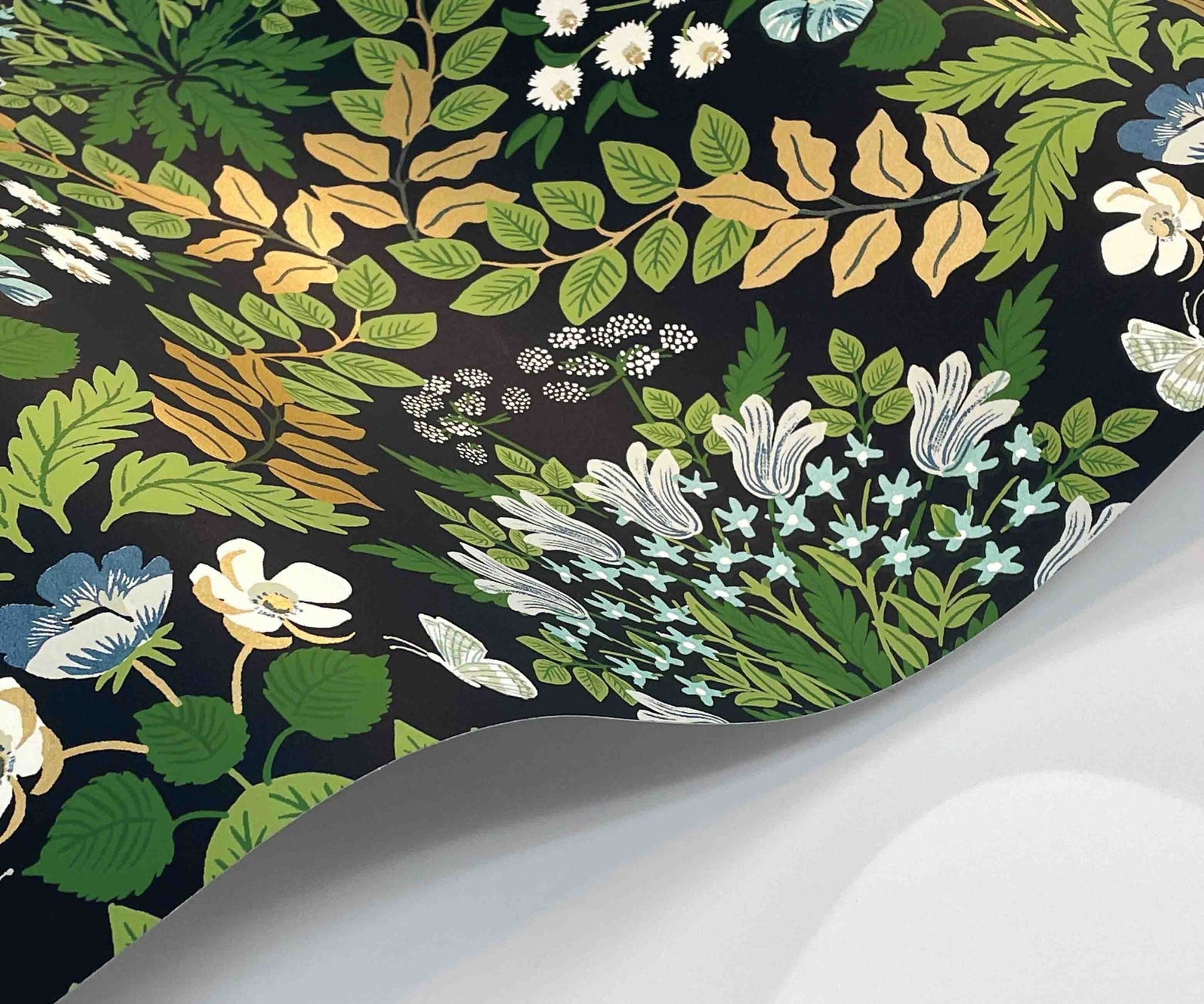 Bramble Wallpaper - Blue - Rifle