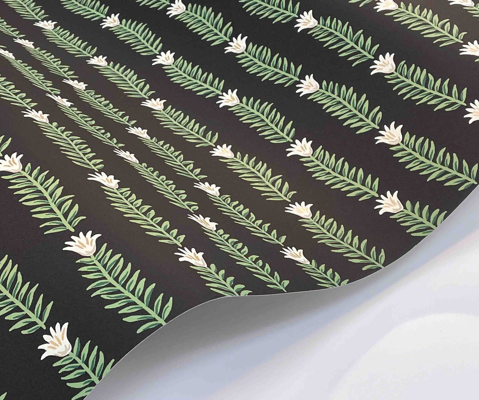 Eden Wallpaper - Black - Rifle