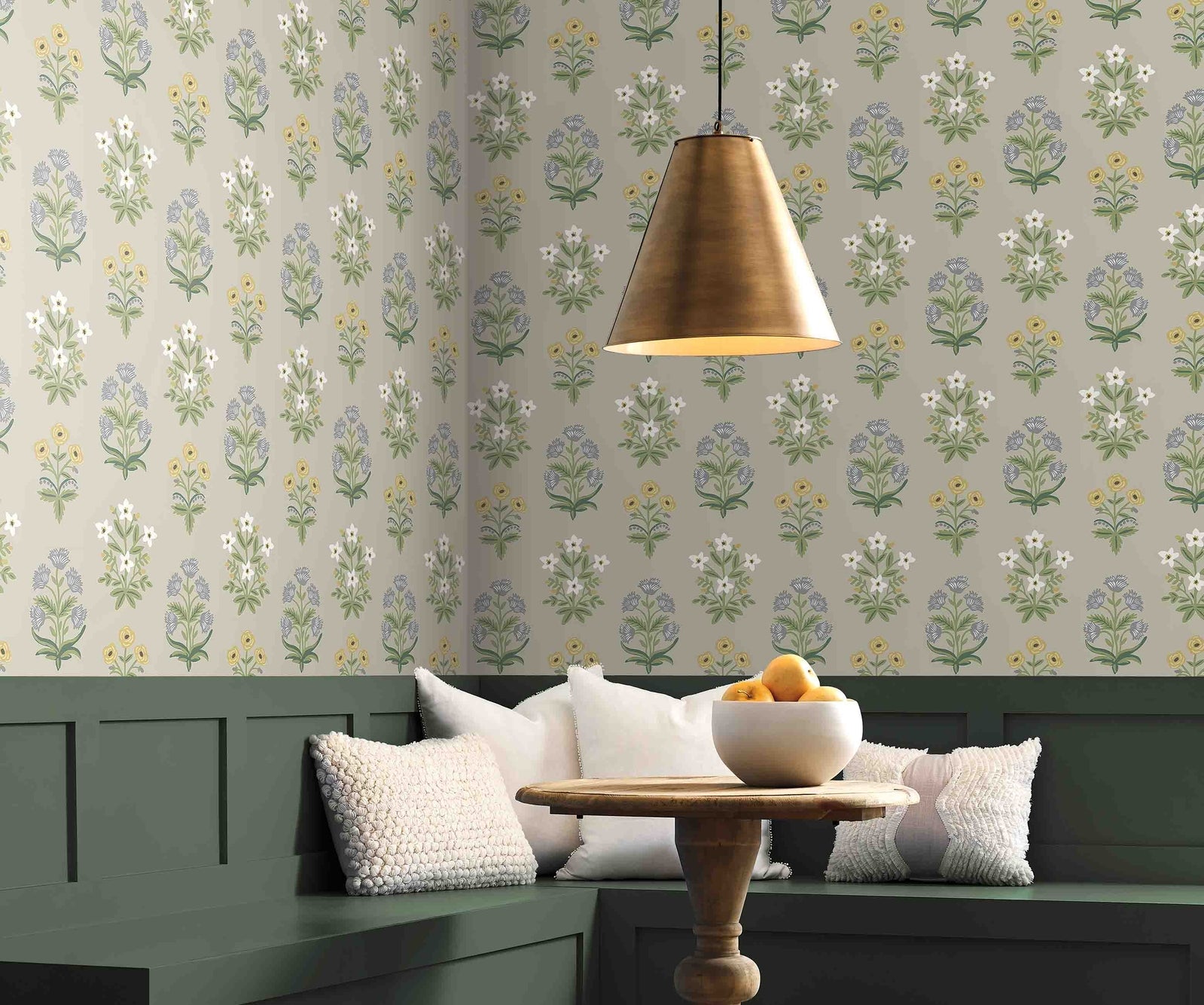 Mughal Rose Wallpaper - Green - Rifle